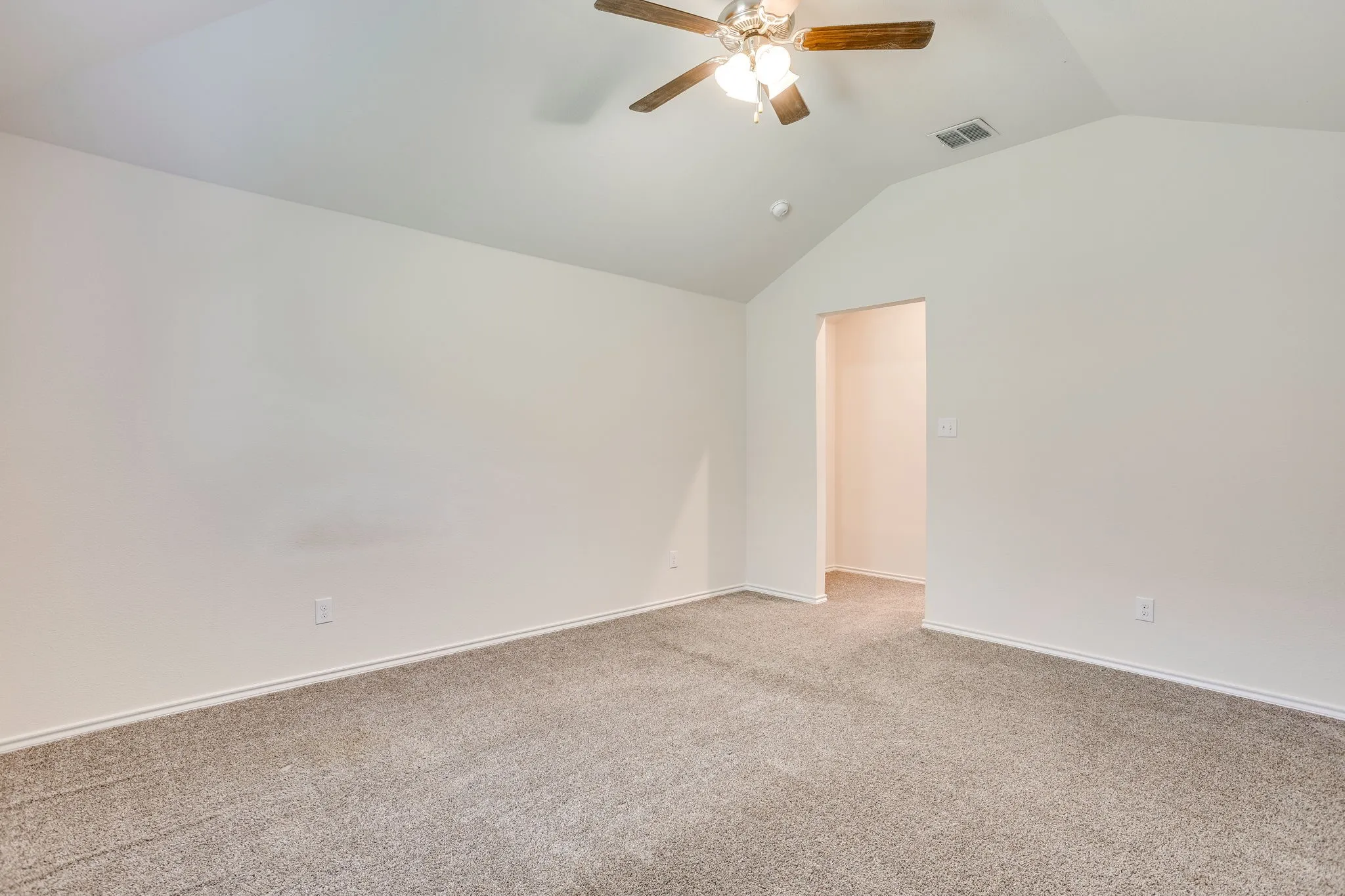 Single Family Residence For Sale in Johnson County , 1533 Grassy Meadows Drive, Burleson, Texas 76058, 4 Bedroom, 2 Bathroom, 2 Garage spaces, 1,870 Sqft, built in 2019, mls#21354797, Real Estate Agent in Burleson, Homes For Sale in Johnson county, Homes For Sale in Burleson, Realtor in Burleson Texas, Real Estate Brokerage Independent Realty Texas, Luminita Cordes Realtor