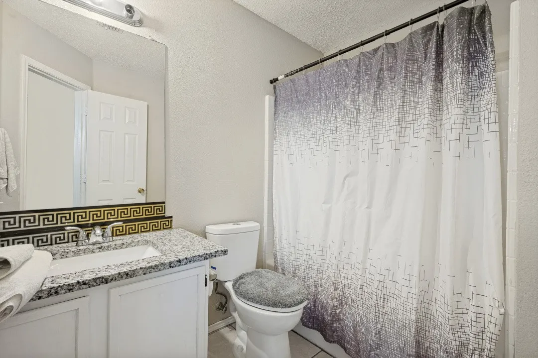 Single Family Residence For Sale in Denton County , 1572 Brookstone Drive, Little Elm, Texas 75068, 4 Bedroom, 3 Bathroom, 2 Garage spaces, 2,359 Sqft, built in 2000, mls#21354486, Real Estate Agent in Little Elm, Homes For Sale in Denton county, Homes For Sale in Little Elm, Realtor in Little Elm Texas, Real Estate Brokerage Independent Realty Texas, Luminita Cordes Realtor