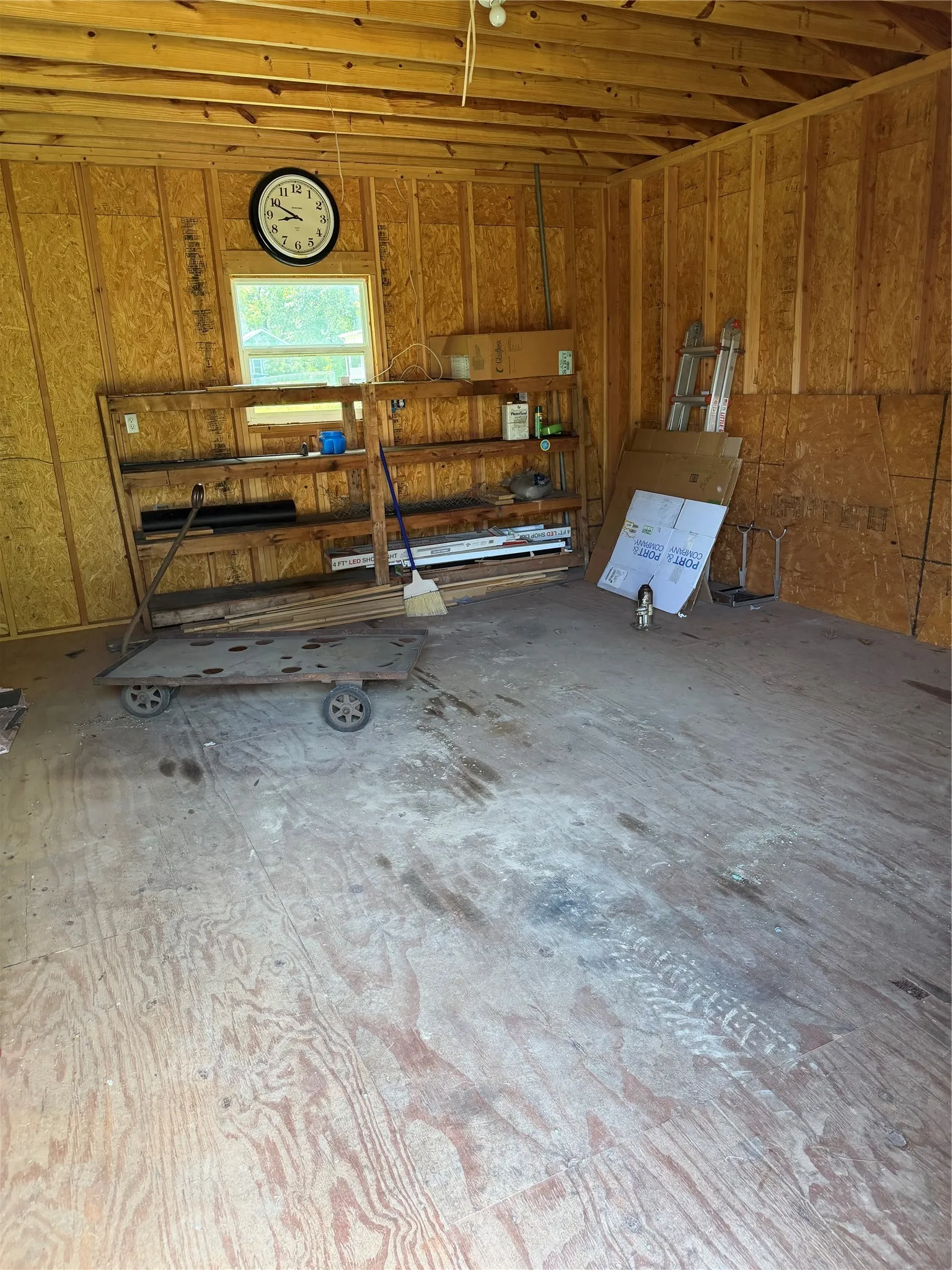 Single Family Residence For Sale in Grayson County , 918 W Morgan Street, Denison, Texas 75020, 3 Bedroom, 1 Bathroom, 2 Garage spaces, 1,092 Sqft, built in 1900, mls#21354567, Real Estate Agent in Denison, Homes For Sale in Grayson county, Homes For Sale in Denison, Realtor in Denison Texas, Real Estate Brokerage Independent Realty Texas, Luminita Cordes Realtor