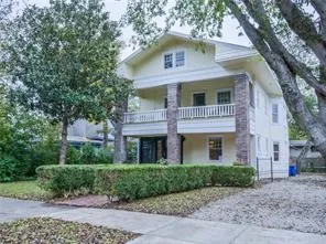 Single Family Residence For Rent in Dallas County , 4616 Swiss Avenue, Dallas, Texas 75204, 2 Bedrooms, 2 Bathrooms, Garage spaces, 1,926 Sqft, built in 1918, Price $2,800, mls#21354815, Real Estate Agent in Dallas, Homes For Rent in Dallas county, Homes For Rent in Dallas, Realtor in Dallas Texas, Real Estate Brokerage Independent Realty Texas, Luminita Cordes Realtor