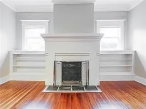 Single Family Residence For Rent in Dallas County , 4616 Swiss Avenue, Dallas, Texas 75204, 2 Bedrooms, 2 Bathrooms, Garage spaces, 1,926 Sqft, built in 1918, Price $2,800, mls#21354815, Real Estate Agent in Dallas, Homes For Rent in Dallas county, Homes For Rent in Dallas, Realtor in Dallas Texas, Real Estate Brokerage Independent Realty Texas, Luminita Cordes Realtor