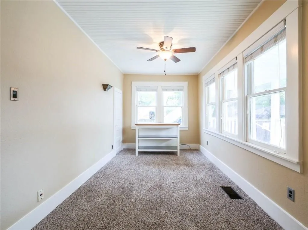 Single Family Residence For Rent in Dallas County , 4616 Swiss Avenue, Dallas, Texas 75204, 2 Bedrooms, 2 Bathrooms, Garage spaces, 1,926 Sqft, built in 1918, Price $2,800, mls#21354815, Real Estate Agent in Dallas, Homes For Rent in Dallas county, Homes For Rent in Dallas, Realtor in Dallas Texas, Real Estate Brokerage Independent Realty Texas, Luminita Cordes Realtor