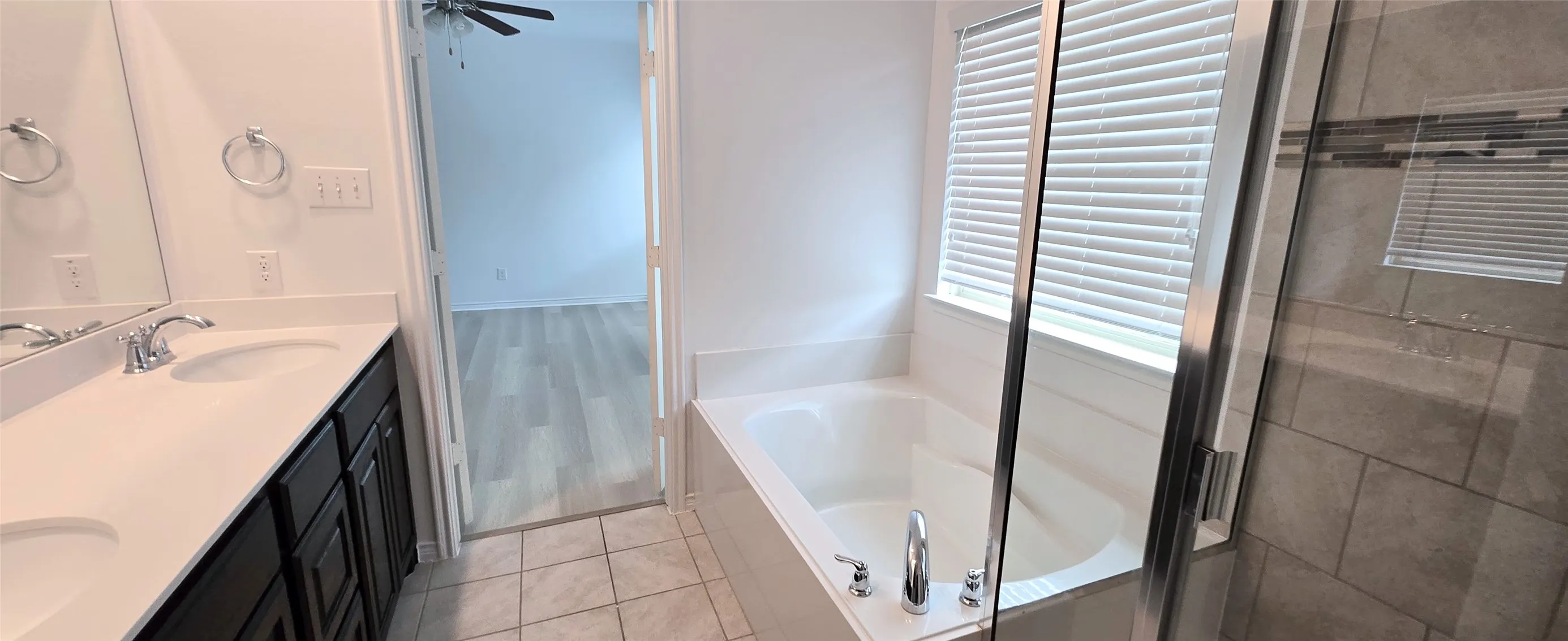 Single Family Residence For Rent in Collin County , 2625 Hillrich Drive, Anna, Texas 75409, 3 Bedroom, 2 Bathroom, 2 Garage spaces, 1,687 Sqft, built in 2017, mls#21354822, Real Estate Agent in Anna, Homes For Rent in Collin county, Homes For Rent in Anna, Realtor in Anna Texas, Real Estate Brokerage Independent Realty Texas, Luminita Cordes Realtor