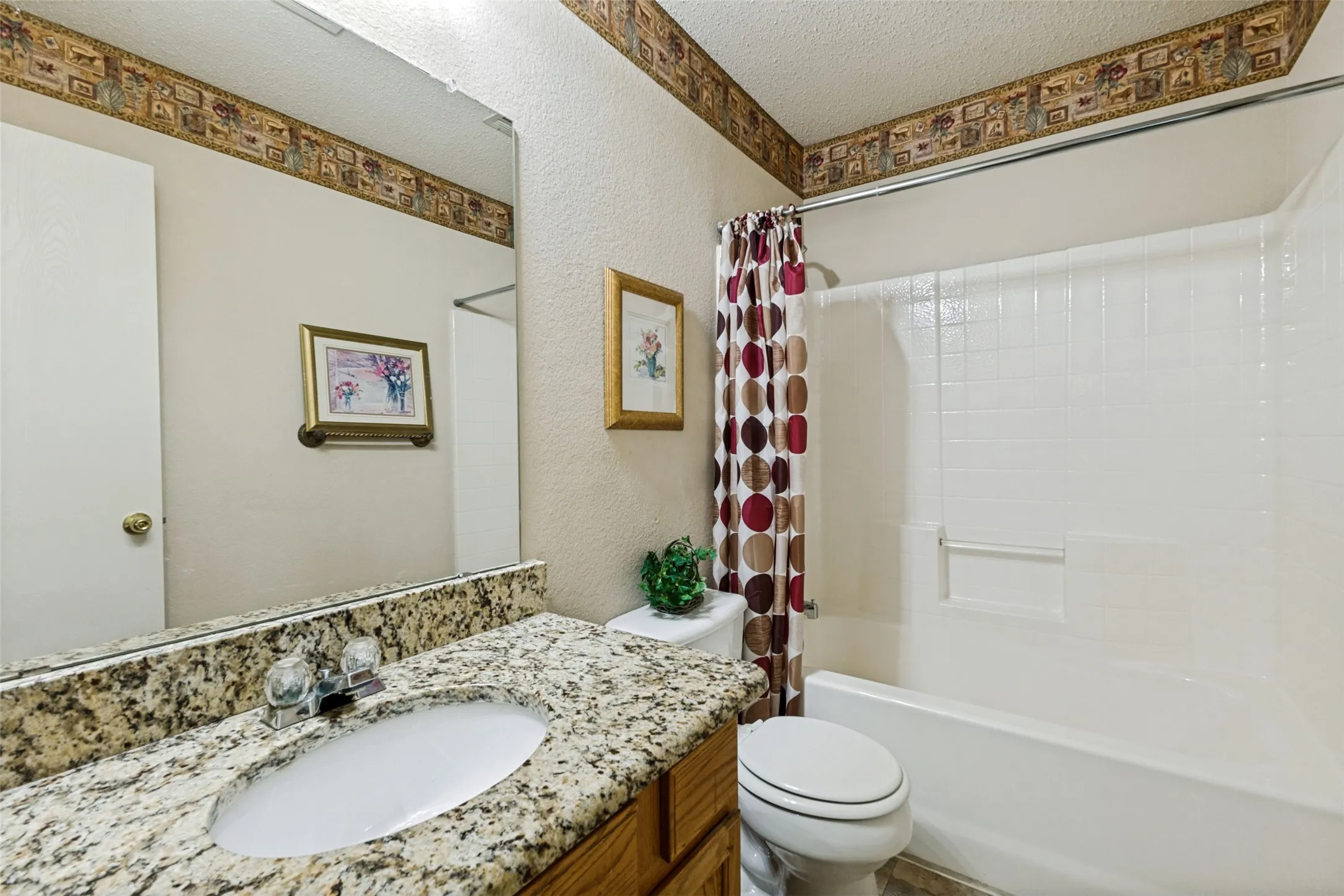Single Family Residence For Sale in Dallas County , 2844 Goldfinch Drive, Mesquite, Texas 75181, 3 Bedroom, 2 Bathroom, 2 Garage spaces, 1,866 Sqft, built in 2003, mls#21354823, Real Estate Agent in Mesquite, Homes For Sale in Dallas county, Homes For Sale in Mesquite, Realtor in Mesquite Texas, Real Estate Brokerage Independent Realty Texas, Luminita Cordes Realtor