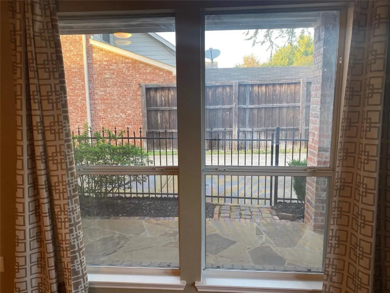 Single Family Residence For Rent in Tarrant County , 3108 Rustic Meadows Drive, Bedford, Texas 76021, 4 Bedroom, 3 Bathroom, 2 Garage spaces, 2,265 Sqft, built in 2003, mls#21354825, Real Estate Agent in Bedford, Homes For Rent in Tarrant county, Homes For Rent in Bedford, Realtor in Bedford Texas, Real Estate Brokerage Independent Realty Texas, Luminita Cordes Realtor