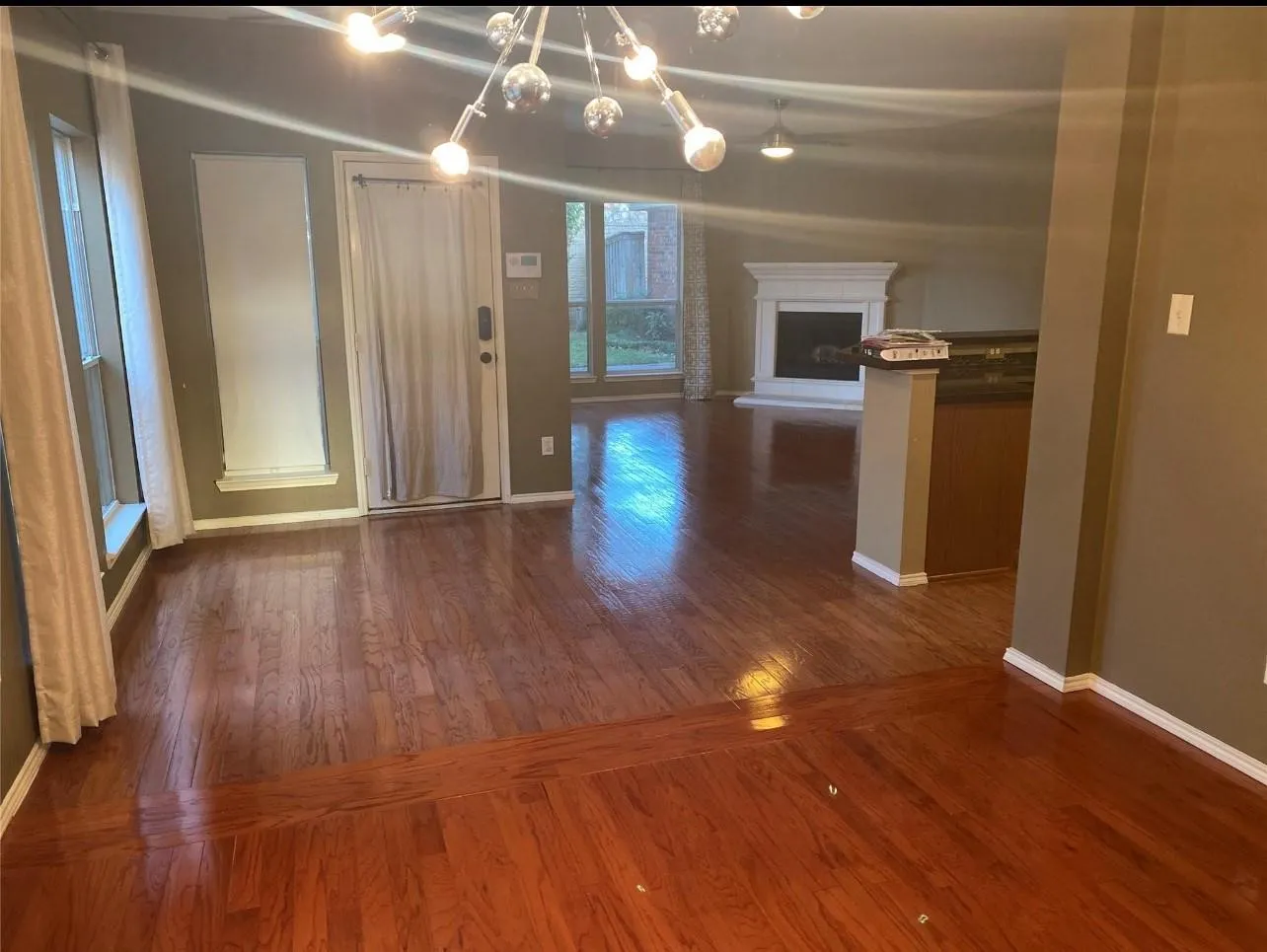 Single Family Residence For Rent in Tarrant County , 3108 Rustic Meadows Drive, Bedford, Texas 76021, 4 Bedroom, 3 Bathroom, 2 Garage spaces, 2,265 Sqft, built in 2003, mls#21354825, Real Estate Agent in Bedford, Homes For Rent in Tarrant county, Homes For Rent in Bedford, Realtor in Bedford Texas, Real Estate Brokerage Independent Realty Texas, Luminita Cordes Realtor