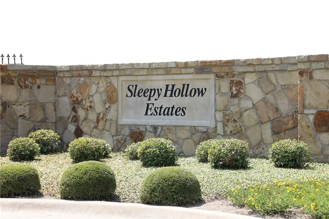 Improved Land For Sale in Ellis County , 1304 Estate Drive, Ennis, Texas 75119, 0, 0, Garage spaces, 0 Sqft, built in 0, mls#21354835, Real Estate Agent in Ennis, Homes For Sale in Ellis county, Homes For Sale in Ennis, Realtor in Ennis Texas, Real Estate Brokerage Independent Realty Texas, Luminita Cordes Realtor