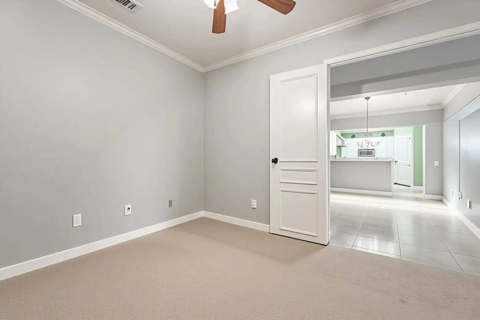 Condominium For Sale in Smith County , 3363 CASCADES Boulevard 219, Tyler, Texas 75709, 3 Bedroom, 2 Bathroom, 2 Garage spaces, 1,895 Sqft, built in 2008, Price $339,000, mls#21353978, Real Estate Agent in Tyler, Homes For Sale in Smith county, Homes For Sale in Tyler, Realtor in Tyler Texas, Real Estate Brokerage Independent Realty Texas, Luminita Cordes Realtor