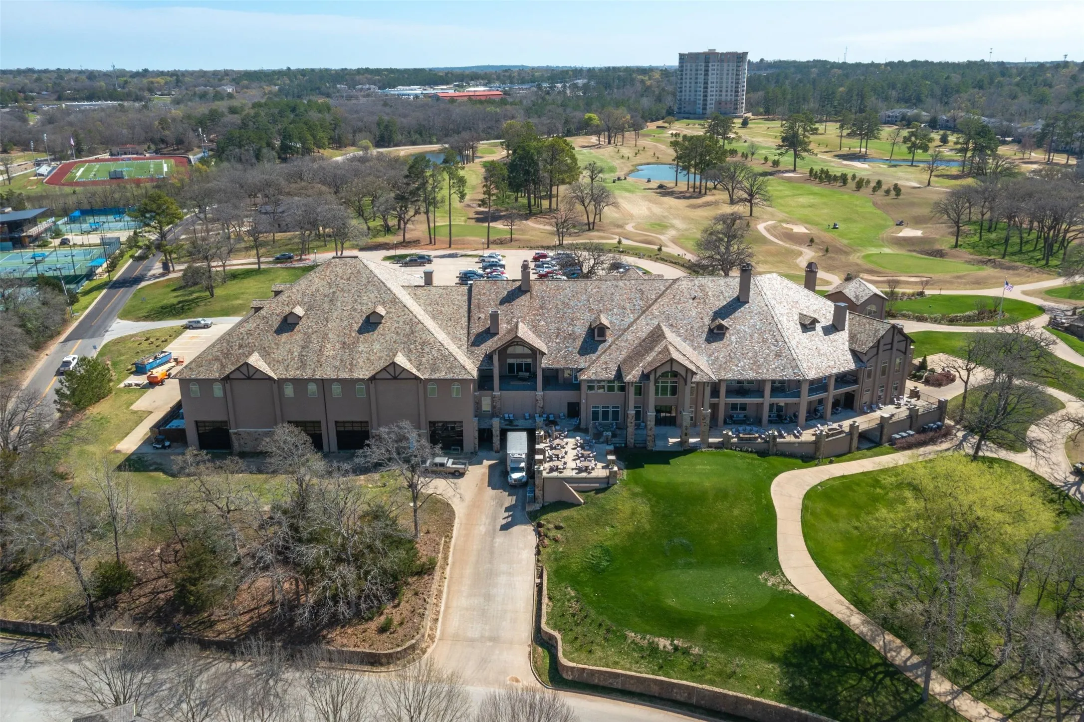 Country club Amenity