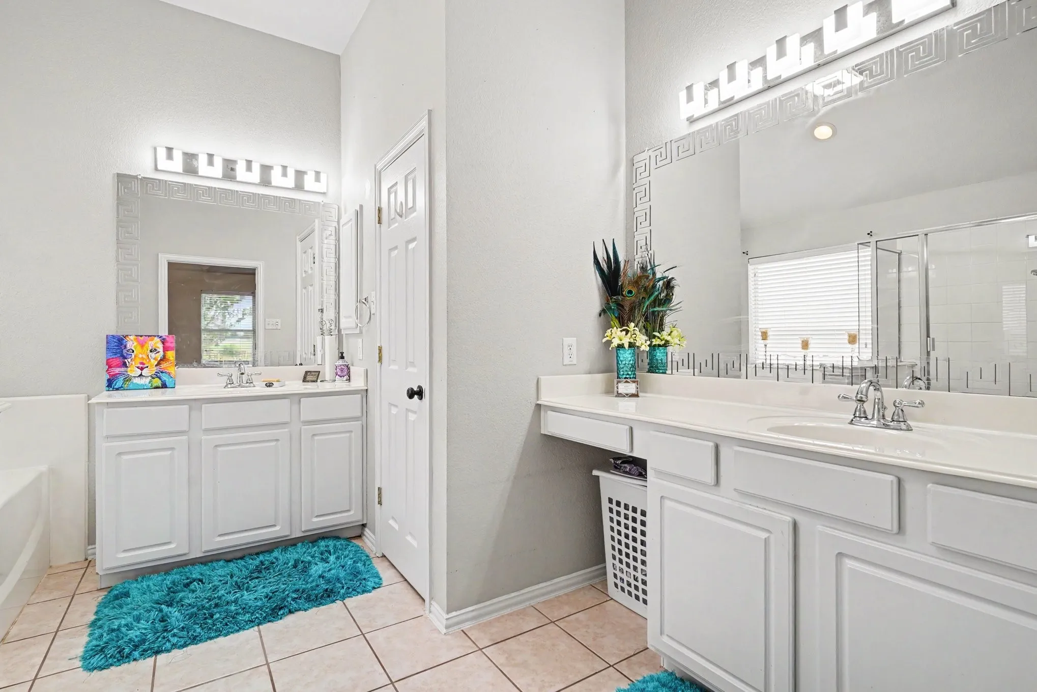 Single Family Residence For Sale in Tarrant County , 4509 Mallow Oak Drive, Fort Worth, Texas 76123, 3 Bedroom, 3 Bathroom, 2 Garage spaces, 2,897 Sqft, built in 2005, Price $349,988, mls#21354848, Real Estate Agent in Fort Worth, Homes For Sale in Tarrant county, Homes For Sale in Fort Worth, Realtor in Fort Worth Texas, Real Estate Brokerage Independent Realty Texas, Luminita Cordes Realtor