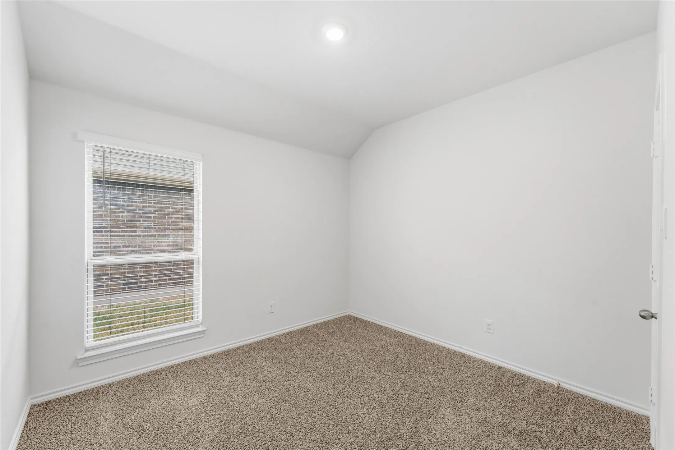Single Family Residence For Sale in Collin County , 601 Nature Stroll Road, Lavon, Texas 75166, 3 Bedroom, 2 Bathroom, 2 Garage spaces, 1,416 Sqft, built in 2023, mls#21352299, Real Estate Agent in Lavon, Homes For Sale in Collin county, Homes For Sale in Lavon, Realtor in Lavon Texas, Real Estate Brokerage Independent Realty Texas, Luminita Cordes Realtor