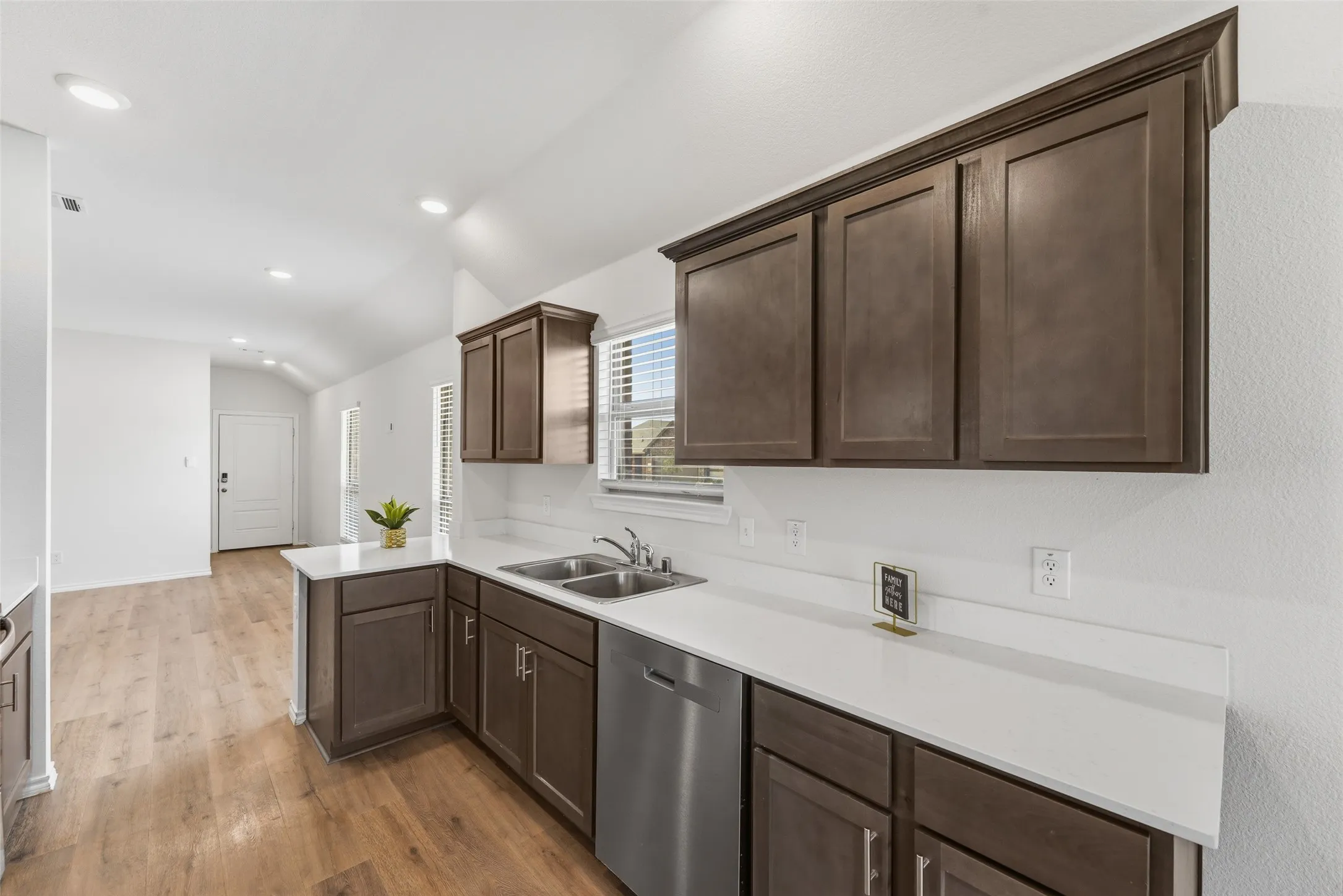 Single Family Residence For Sale in Collin County , 601 Nature Stroll Road, Lavon, Texas 75166, 3 Bedroom, 2 Bathroom, 2 Garage spaces, 1,416 Sqft, built in 2023, mls#21352299, Real Estate Agent in Lavon, Homes For Sale in Collin county, Homes For Sale in Lavon, Realtor in Lavon Texas, Real Estate Brokerage Independent Realty Texas, Luminita Cordes Realtor