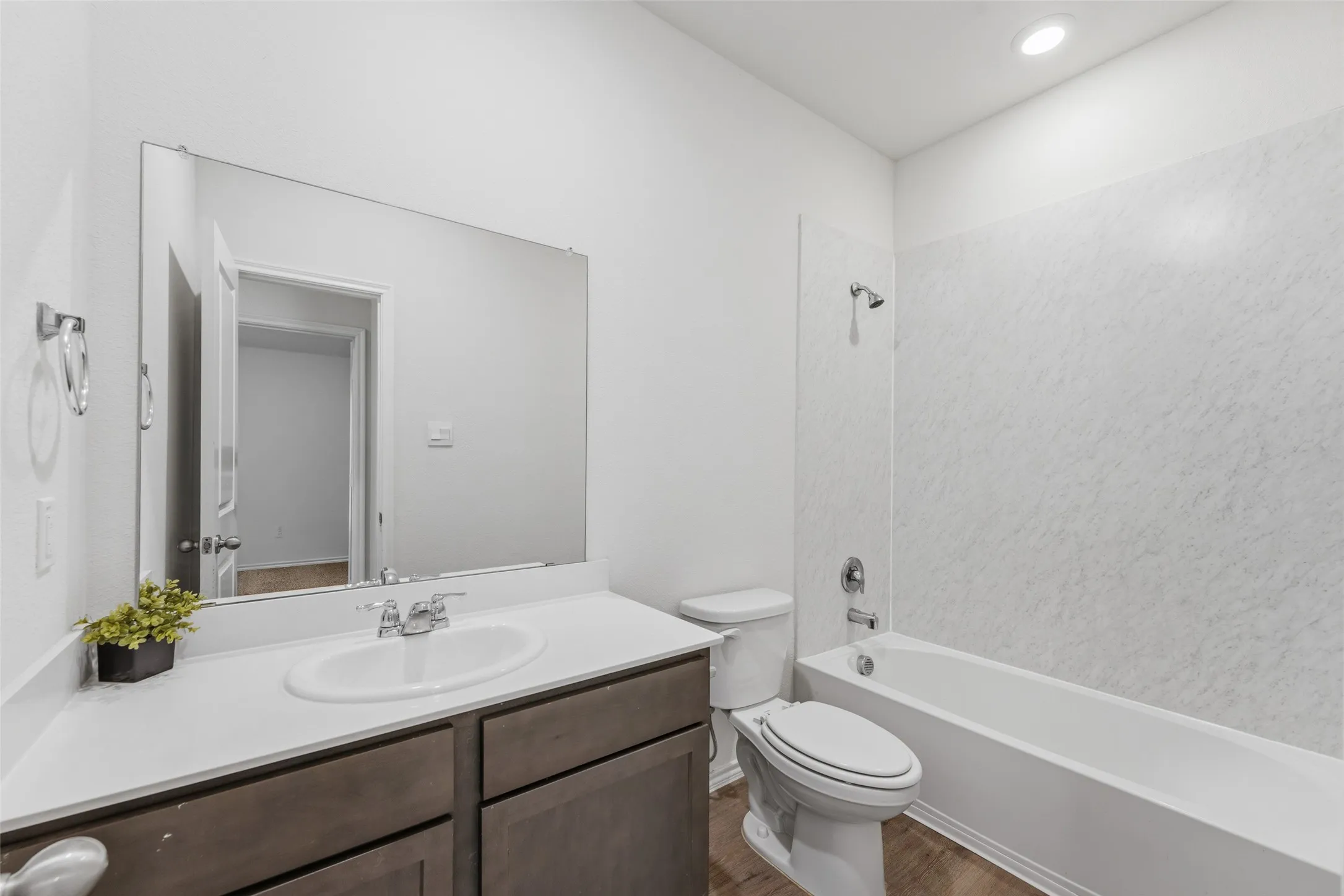 Single Family Residence For Rent in Collin County , 601 Nature Stroll Road, Lavon, Texas 75166, 3 Bedroom, 2 Bathroom, 2 Garage spaces, 1,416 Sqft, built in 2023, Price $2,300, mls#21352330, Real Estate Agent in Lavon, Homes For Rent in Collin county, Homes For Rent in Lavon, Realtor in Lavon Texas, Real Estate Brokerage Independent Realty Texas, Luminita Cordes Realtor