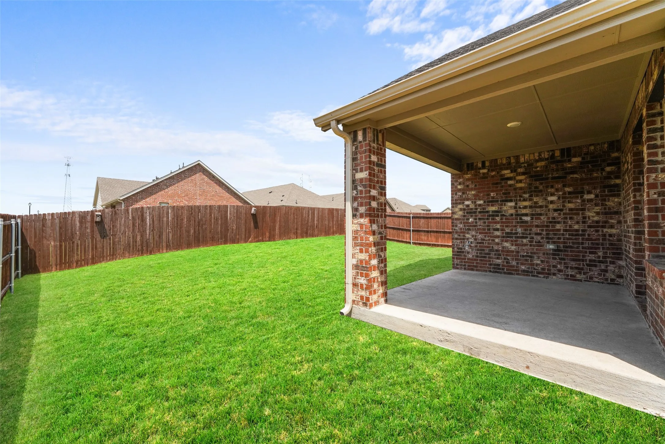Single Family Residence For Rent in Collin County , 601 Nature Stroll Road, Lavon, Texas 75166, 3 Bedroom, 2 Bathroom, 2 Garage spaces, 1,416 Sqft, built in 2023, Price $2,300, mls#21352330, Real Estate Agent in Lavon, Homes For Rent in Collin county, Homes For Rent in Lavon, Realtor in Lavon Texas, Real Estate Brokerage Independent Realty Texas, Luminita Cordes Realtor