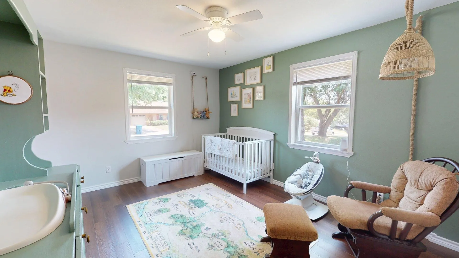 Single Family Residence For Sale in Henderson County , 3308 Bogota Street, Athens, Texas 75752, 3 Bedroom, 2 Bathroom, 2 Garage spaces, 1,817 Sqft, built in 1976, mls#21354011, Real Estate Agent in Athens, Homes For Sale in Henderson county, Homes For Sale in Athens, Realtor in Athens Texas, Real Estate Brokerage Independent Realty Texas, Luminita Cordes Realtor