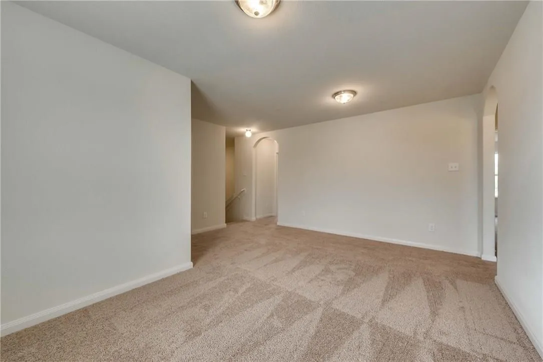 Single Family Residence For Rent in Collin County , 105 Curt Street, Anna, Texas 75409, 3 Bedroom, 3 Bathroom, 2 Garage spaces, 2,047 Sqft, built in 2017, mls#21354735, Real Estate Agent in Anna, Homes For Rent in Collin county, Homes For Rent in Anna, Realtor in Anna Texas, Real Estate Brokerage Independent Realty Texas, Luminita Cordes Realtor