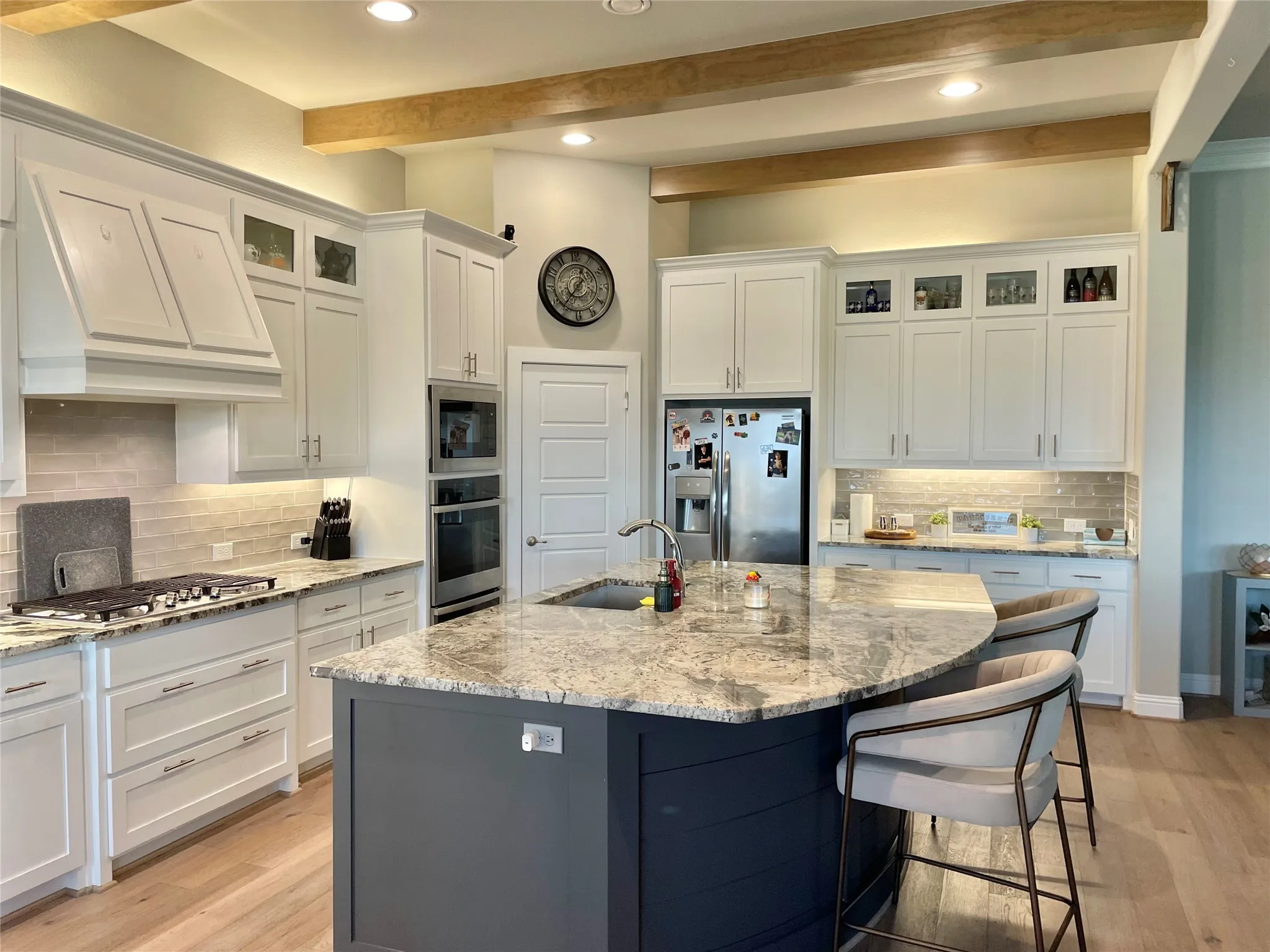 Single Family Residence For Sale in Collin County , 4223 Waterstone Estates Drive, Mc Kinney, Texas 75071, 4 Bedroom, 5 Bathroom, 3 Garage spaces, 3,658 Sqft, built in 2021, mls#21344324, Real Estate Agent in Mc Kinney, Homes For Sale in Collin county, Homes For Sale in Mc Kinney, Realtor in Mc Kinney Texas, Real Estate Brokerage Independent Realty Texas, Luminita Cordes Realtor