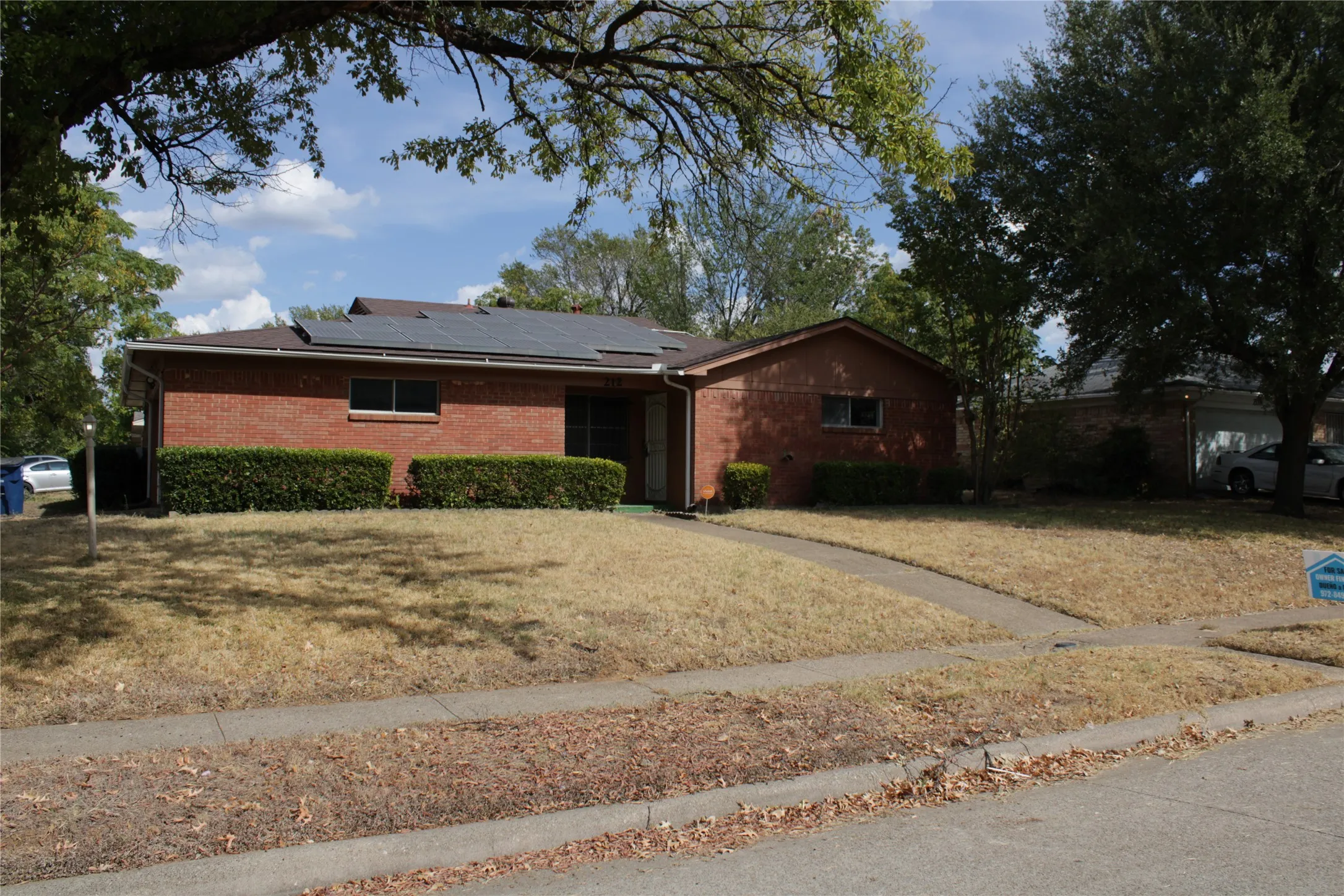 Single Family Residence For Sale in Dallas County , 212 N Longacre Lane, Dallas, Texas 75217, 3 Bedroom, 2 Bathroom, 2 Garage spaces, 1,586 Sqft, built in 1962, mls#21352725, Real Estate Agent in Dallas, Homes For Sale in Dallas county, Homes For Sale in Dallas, Realtor in Dallas Texas, Real Estate Brokerage Independent Realty Texas, Luminita Cordes Realtor