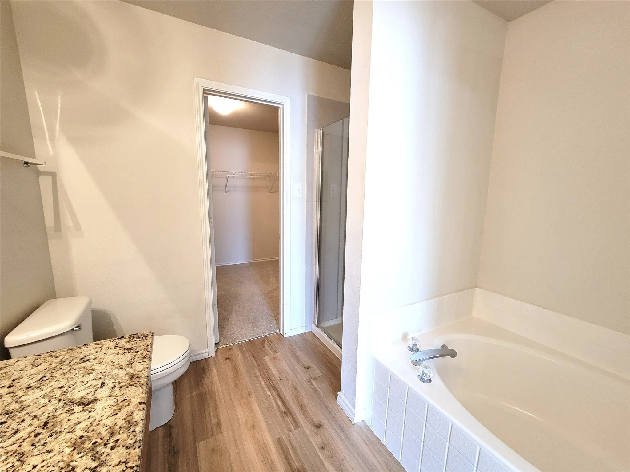 Single Family Residence For Rent in Collin County , 2603 Hidden Valley Drive, Mc Kinney, Texas 75071, 3 Bedroom, 3 Bathroom, 2 Garage spaces, 2,202 Sqft, built in 2000, mls#21354878, Real Estate Agent in Mc Kinney, Homes For Rent in Collin county, Homes For Rent in Mc Kinney, Realtor in Mc Kinney Texas, Real Estate Brokerage Independent Realty Texas, Luminita Cordes Realtor