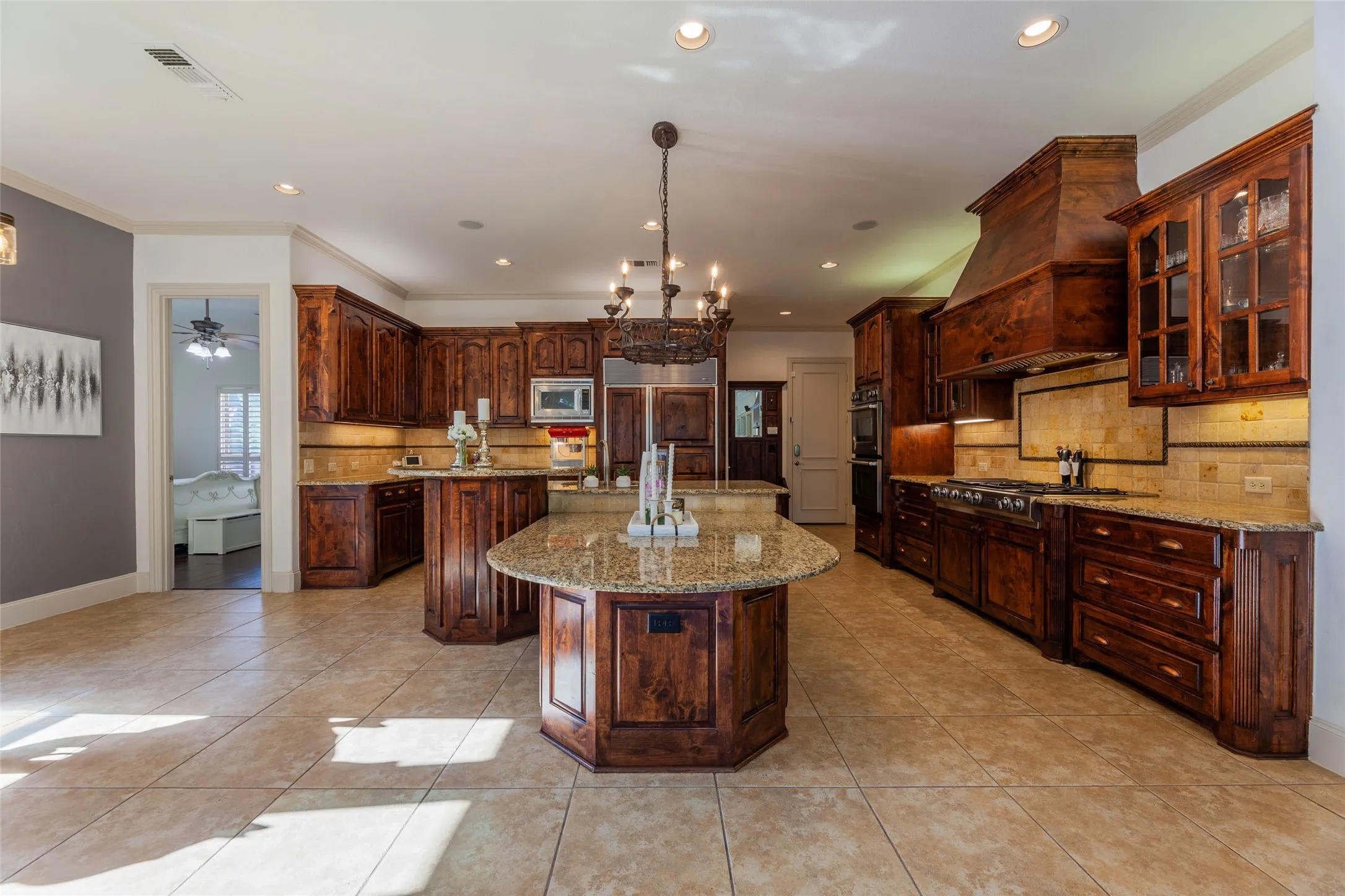 Single Family Residence For Sale in Collin County , 6705 Thorntree Drive, Mc Kinney, Texas 75072, 6 Bedroom, 6 Bathroom, 3 Garage spaces, 4,843 Sqft, built in 2004, mls#21354812, Real Estate Agent in Mc Kinney, Homes For Sale in Collin county, Homes For Sale in Mc Kinney, Realtor in Mc Kinney Texas, Real Estate Brokerage Independent Realty Texas, Luminita Cordes Realtor