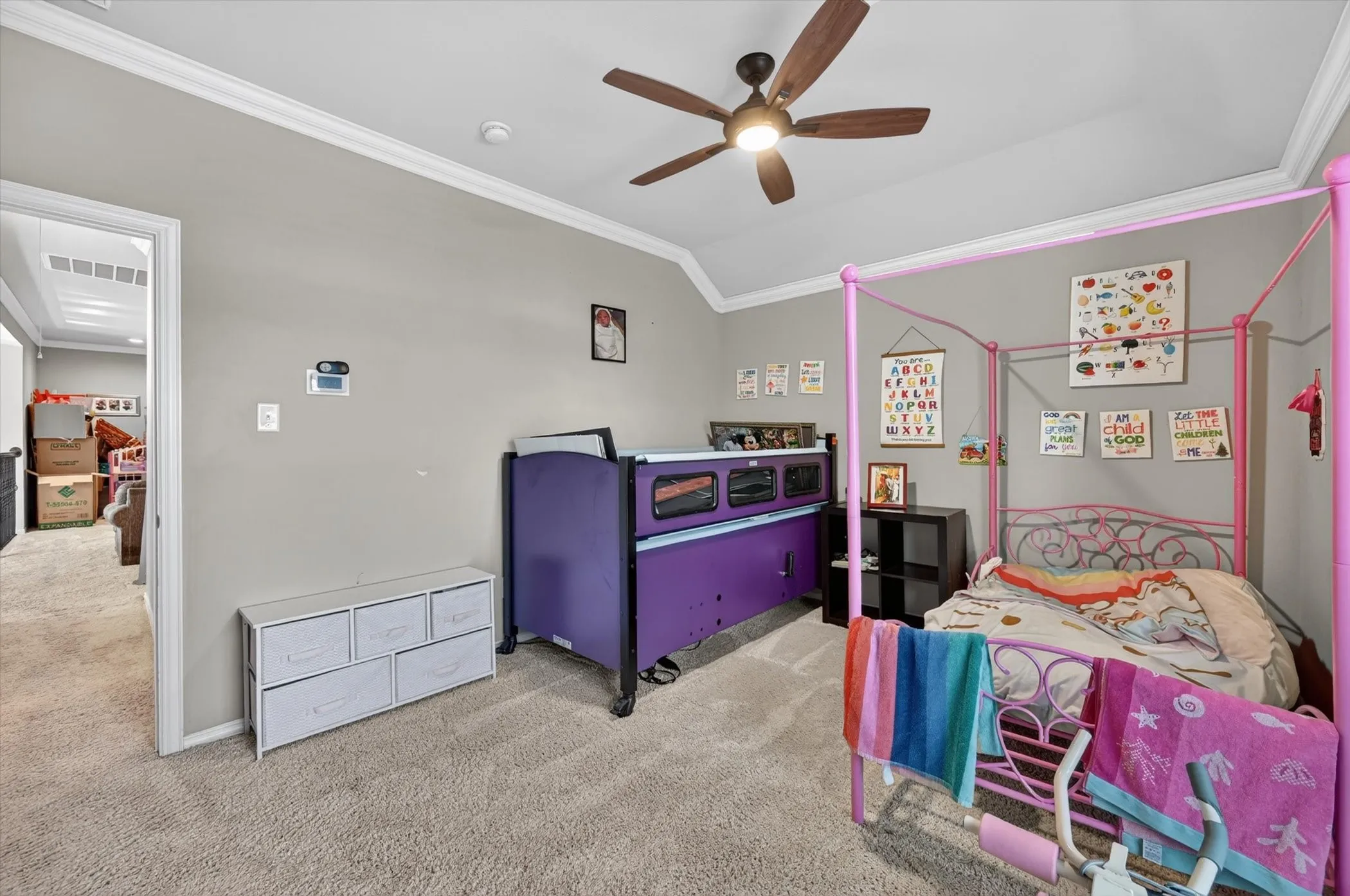 Single Family Residence For Rent in Tarrant County , 8136 Black Ash Drive, Fort Worth, Texas 76131, 4 Bedroom, 3 Bathroom, 2 Garage spaces, 2,846 Sqft, built in 2006, Price $3,200, mls#21354882, Real Estate Agent in Fort Worth, Homes For Rent in Tarrant county, Homes For Rent in Fort Worth, Realtor in Fort Worth Texas, Real Estate Brokerage Independent Realty Texas, Luminita Cordes Realtor