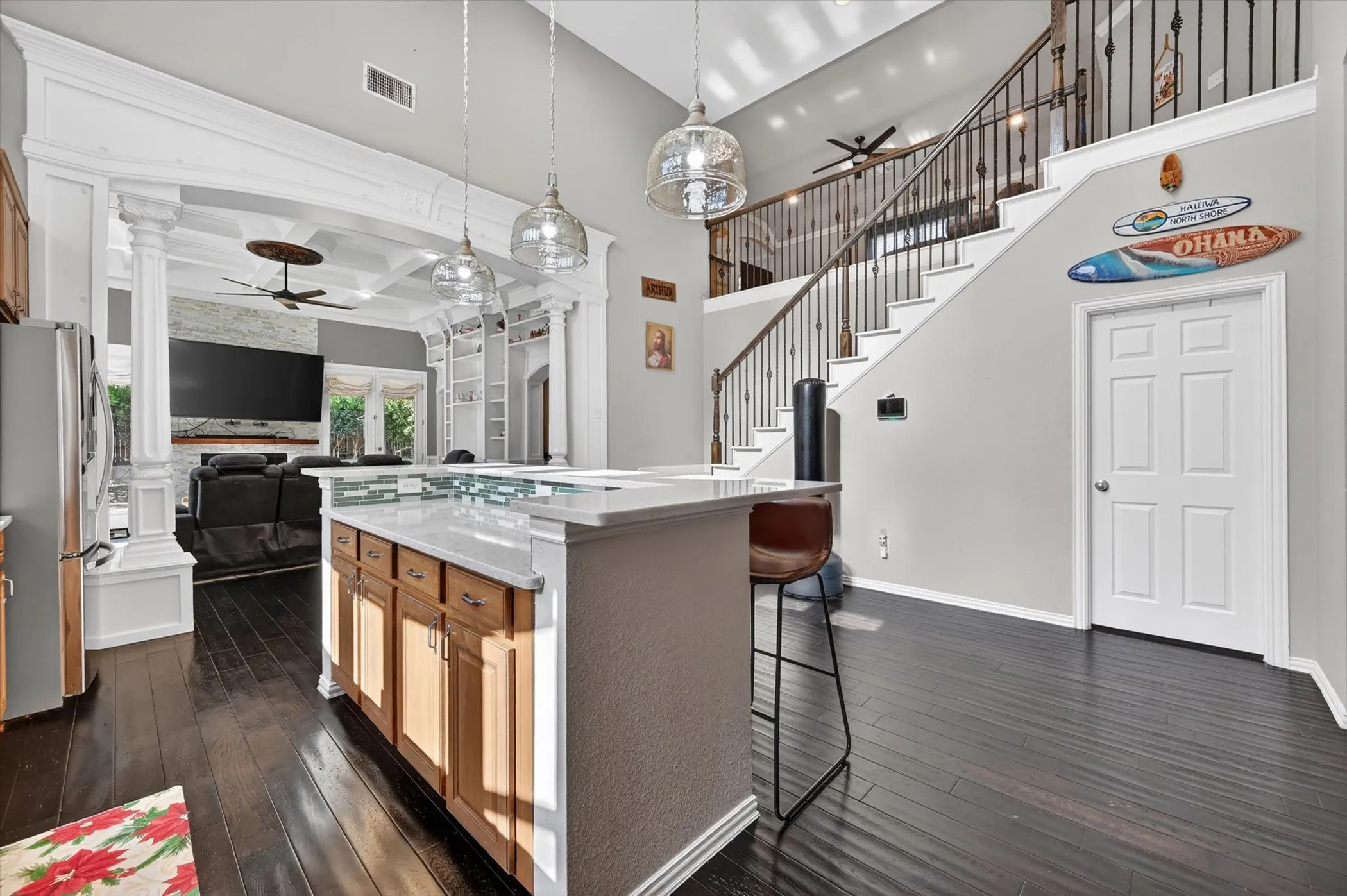 Single Family Residence For Rent in Tarrant County , 8136 Black Ash Drive, Fort Worth, Texas 76131, 4 Bedroom, 3 Bathroom, 2 Garage spaces, 2,846 Sqft, built in 2006, Price $3,200, mls#21354882, Real Estate Agent in Fort Worth, Homes For Rent in Tarrant county, Homes For Rent in Fort Worth, Realtor in Fort Worth Texas, Real Estate Brokerage Independent Realty Texas, Luminita Cordes Realtor
