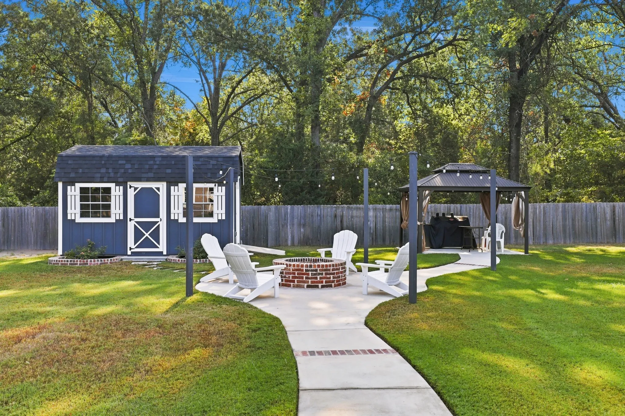 Single Family Residence For Sale in Wood County , 221 Private Road 6235 2320, Mineola, Texas 75773, 3 Bedroom, 2 Bathroom, 2 Garage spaces, 1,952 Sqft, built in 2024, mls#21354868, Real Estate Agent in Mineola, Homes For Sale in Wood county, Homes For Sale in Mineola, Realtor in Mineola Texas, Real Estate Brokerage Independent Realty Texas, Luminita Cordes Realtor