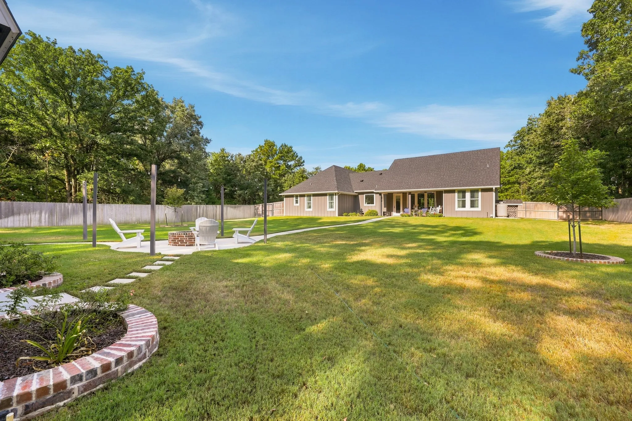 Single Family Residence For Sale in Wood County , 221 Private Road 6235 2320, Mineola, Texas 75773, 3 Bedroom, 2 Bathroom, 2 Garage spaces, 1,952 Sqft, built in 2024, mls#21354868, Real Estate Agent in Mineola, Homes For Sale in Wood county, Homes For Sale in Mineola, Realtor in Mineola Texas, Real Estate Brokerage Independent Realty Texas, Luminita Cordes Realtor