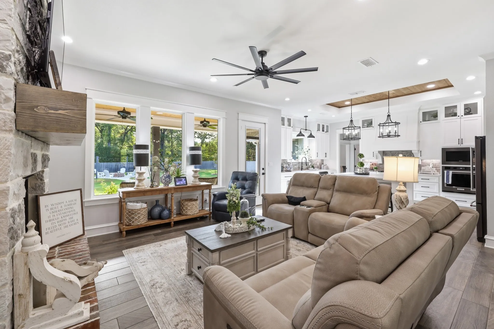 Single Family Residence For Sale in Wood County , 221 Private Road 6235 2320, Mineola, Texas 75773, 3 Bedroom, 2 Bathroom, 2 Garage spaces, 1,952 Sqft, built in 2024, mls#21354868, Real Estate Agent in Mineola, Homes For Sale in Wood county, Homes For Sale in Mineola, Realtor in Mineola Texas, Real Estate Brokerage Independent Realty Texas, Luminita Cordes Realtor