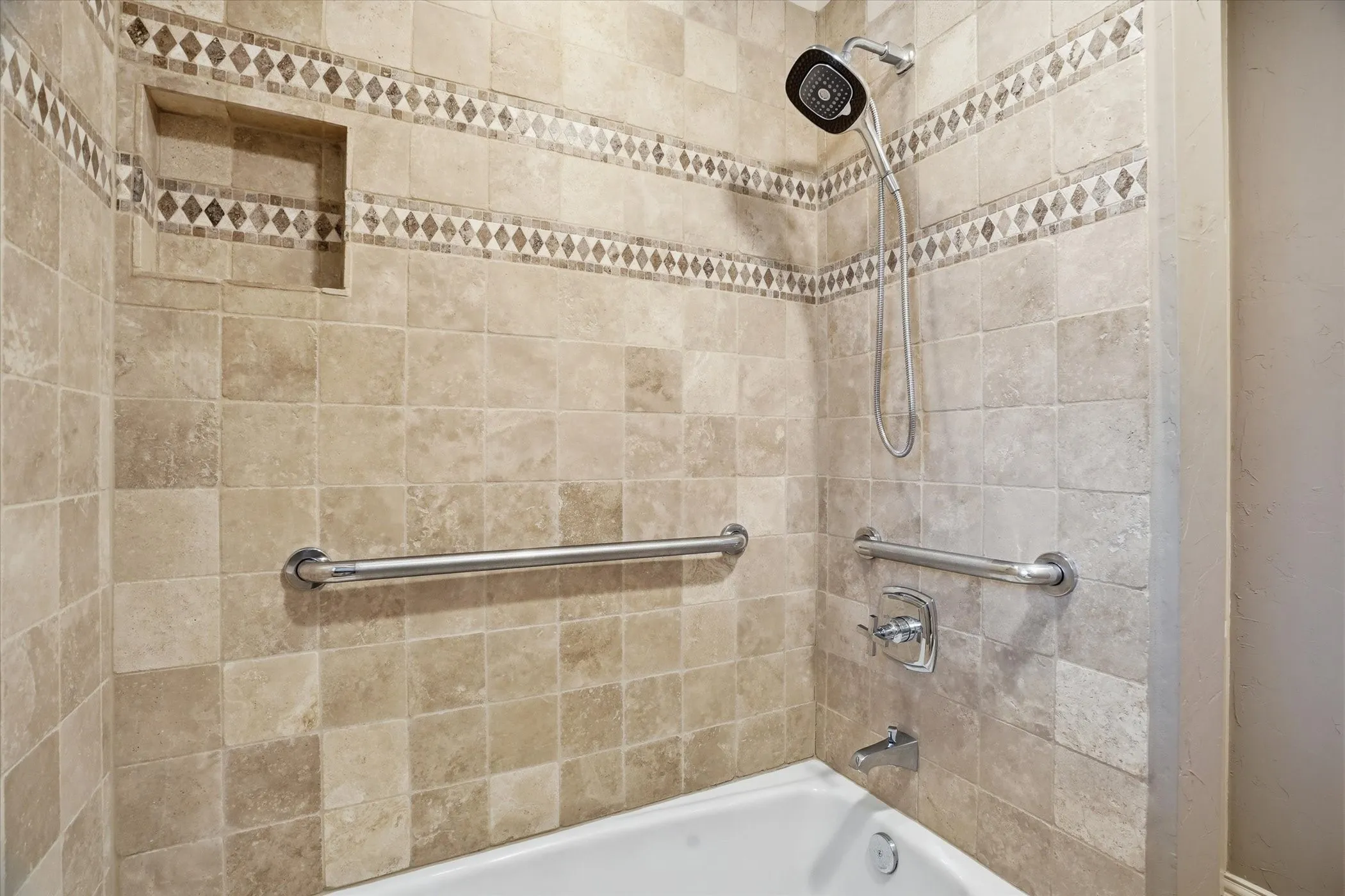 Single Family Residence For Sale in Tarrant County , 4201 Winding Way, Benbrook, Texas 76126, 4 Bedroom, 3 Bathroom, 2 Garage spaces, 3,005 Sqft, built in 1971, mls#21354856, Real Estate Agent in Benbrook, Homes For Sale in Tarrant county, Homes For Sale in Benbrook, Realtor in Benbrook Texas, Real Estate Brokerage Independent Realty Texas, Luminita Cordes Realtor