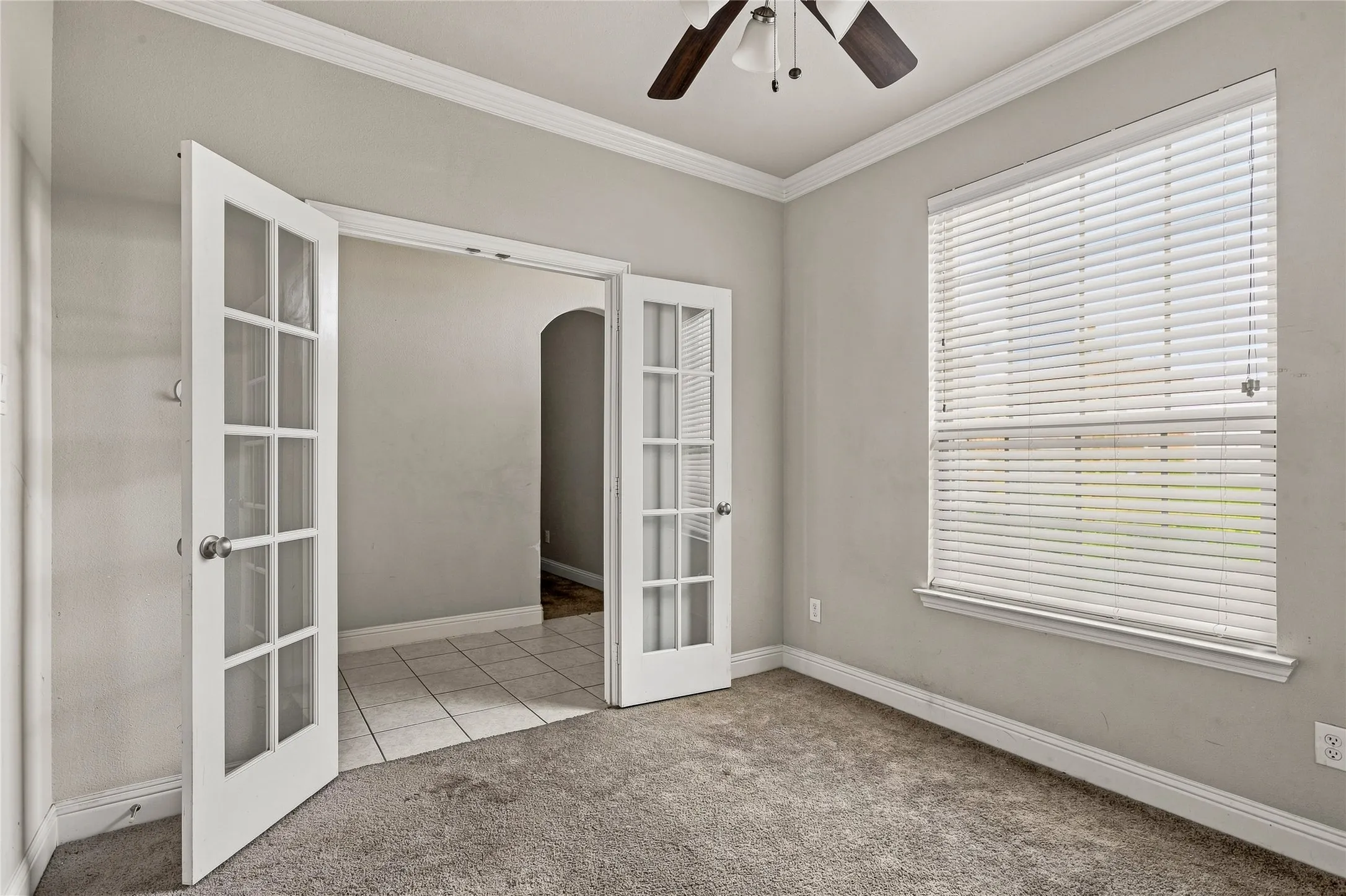 Single Family Residence For Sale in Ellis County , 105 Finlee Lane, Red Oak, Texas 75154, 4 Bedroom, 2 Bathroom, 2 Garage spaces, 1,937 Sqft, built in 2021, mls#21354273, Real Estate Agent in Red Oak, Homes For Sale in Ellis county, Homes For Sale in Red Oak, Realtor in Red Oak Texas, Real Estate Brokerage Independent Realty Texas, Luminita Cordes Realtor