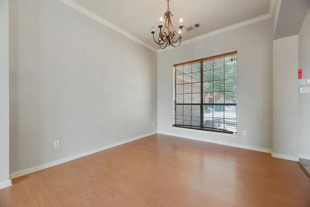 Single Family Residence For Rent in Denton County , 2517 Indian Hills Drive, Little Elm, Texas 75068, 3 Bedroom, 3 Bathroom, 2 Garage spaces, 1,996 Sqft, built in 2003, Price $2,400, mls#21338034, Real Estate Agent in Little Elm, Homes For Rent in Denton county, Homes For Rent in Little Elm, Realtor in Little Elm Texas, Real Estate Brokerage Independent Realty Texas, Luminita Cordes Realtor