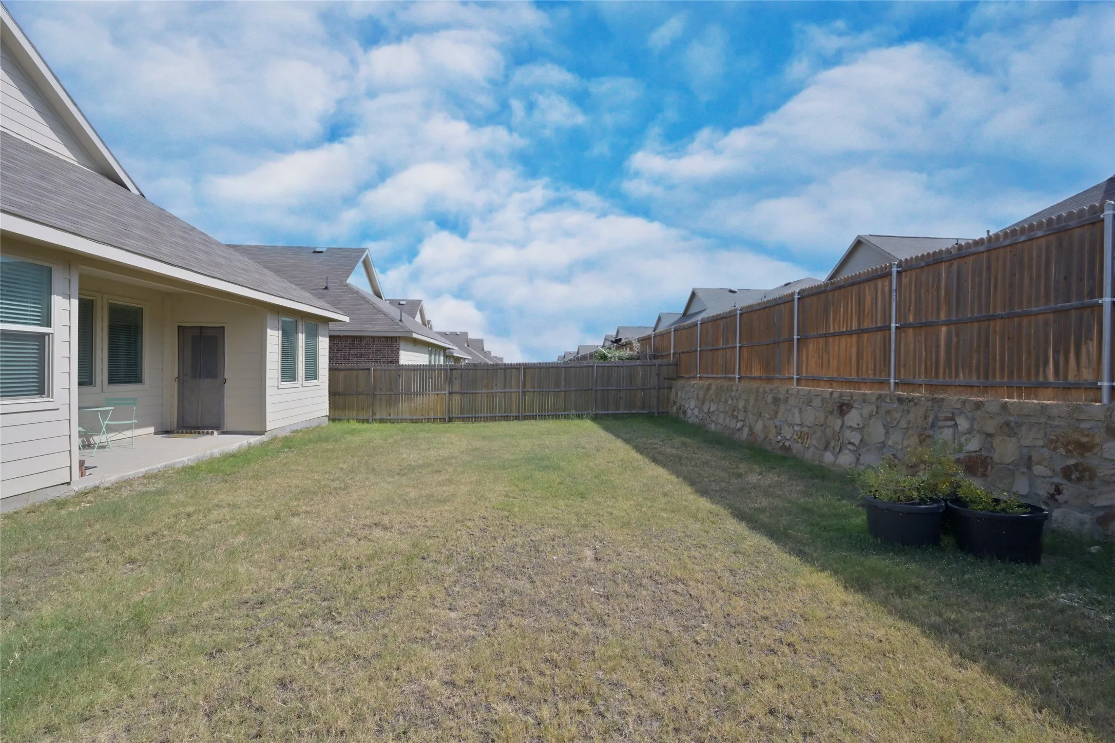 Single Family Residence For Sale in Denton County , 14853 Holster Trail, Fort Worth, Texas 76052, 3 Bedroom, 2 Bathroom, 2 Garage spaces, 1,601 Sqft, built in 2022, mls#21351756, Real Estate Agent in Fort Worth, Homes For Sale in Denton county, Homes For Sale in Fort Worth, Realtor in Fort Worth Texas, Real Estate Brokerage Independent Realty Texas, Luminita Cordes Realtor