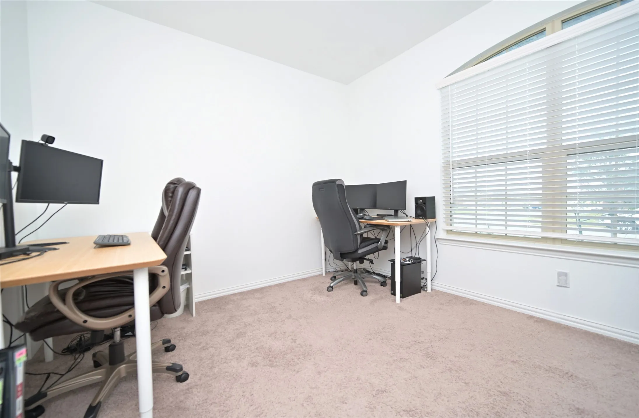 Bedroom - optional front Office
