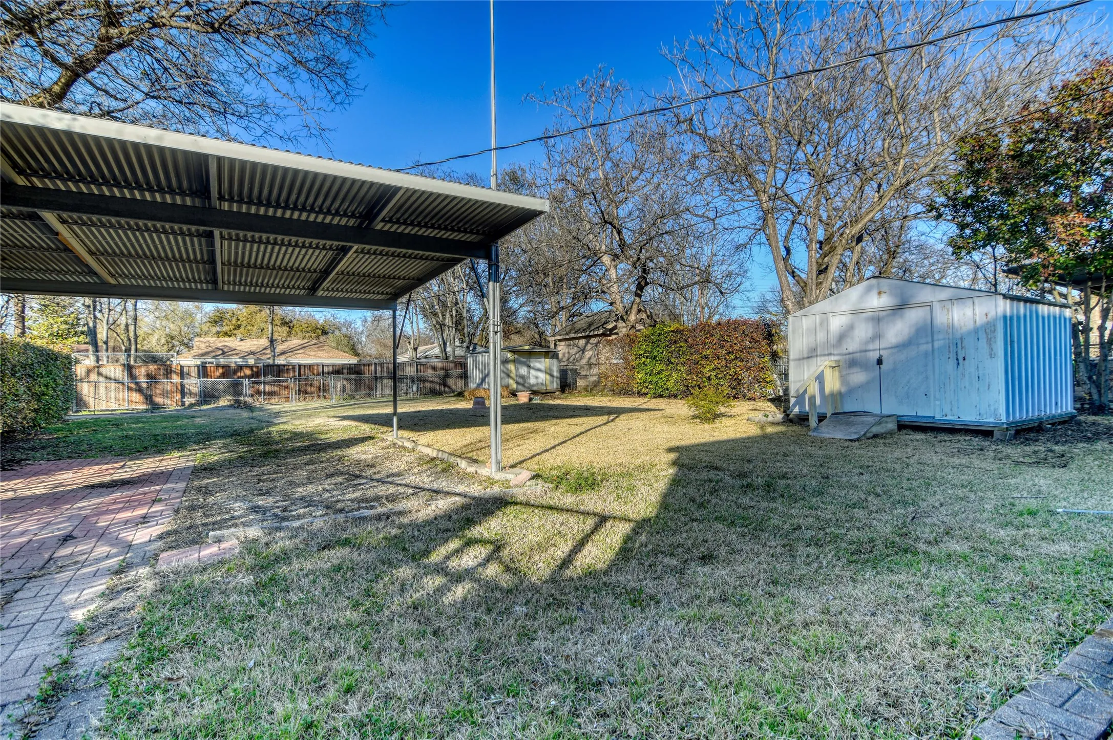 Single Family Residence For Rent in Dallas County , 6123 Belgrade Avenue, Dallas, Texas 75227, 3 Bedroom, 1 Bathroom, 1 Garage spaces, 1,210 Sqft, built in 1948, mls#21354916, Real Estate Agent in Dallas, Homes For Rent in Dallas county, Homes For Rent in Dallas, Realtor in Dallas Texas, Real Estate Brokerage Independent Realty Texas, Luminita Cordes Realtor