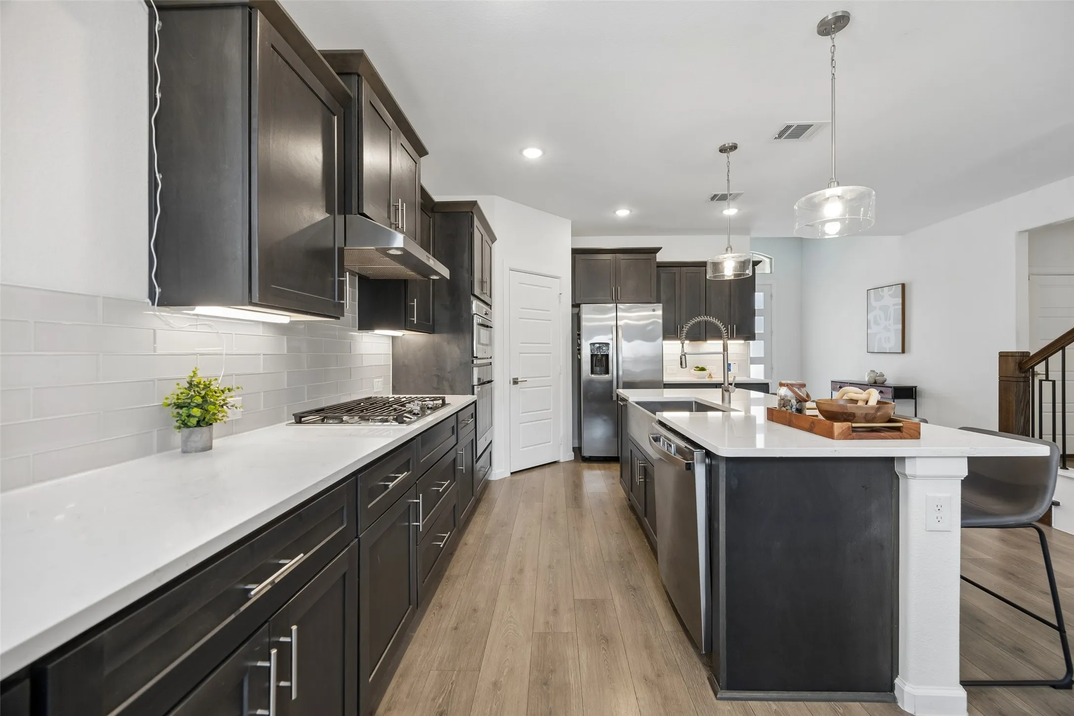 Single Family Residence For Sale in Collin County , 621 Hummingbird Drive, Celina, Texas 75009, 5 Bedroom, 3 Bathroom, 2 Garage spaces, 2,771 Sqft, built in 2022, mls#21347068, Real Estate Agent in Celina, Homes For Sale in Collin county, Homes For Sale in Celina, Realtor in Celina Texas, Real Estate Brokerage Independent Realty Texas, Luminita Cordes Realtor