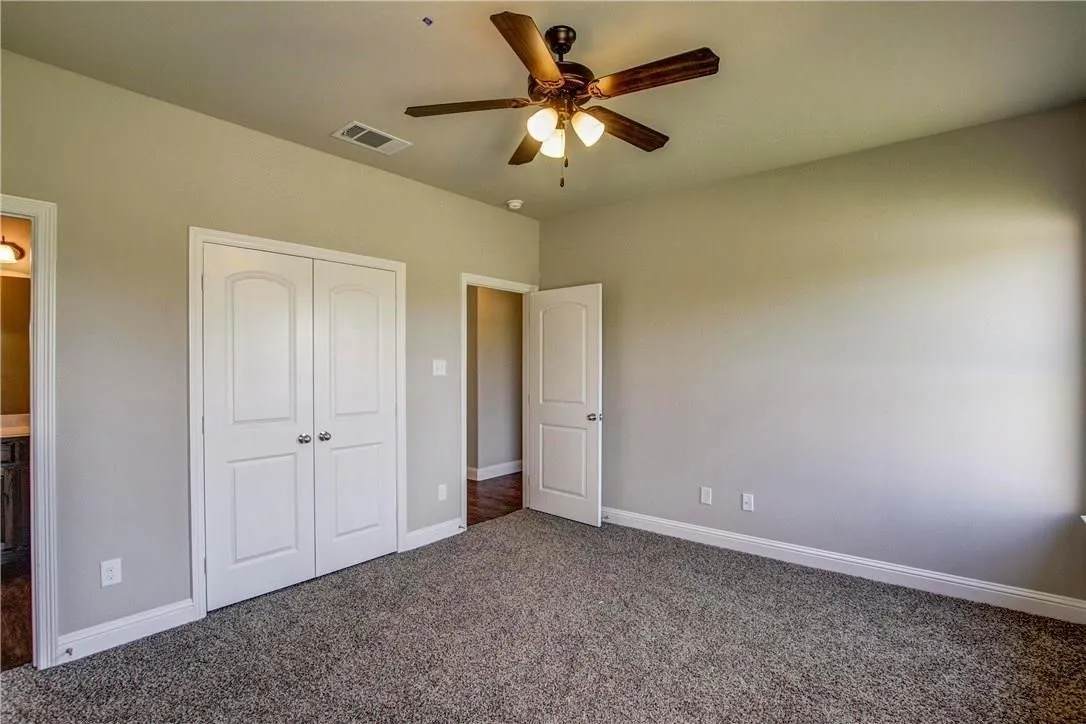 Duplex For Rent in Tarrant County , 416 Canvas Court, Crowley, Texas 76036, 2 Bedroom, 2 Bathroom, 2 Garage spaces, 1,066 Sqft, built in 2015, mls#21354917, Real Estate Agent in Crowley, Homes For Rent in Tarrant county, Homes For Rent in Crowley, Realtor in Crowley Texas, Real Estate Brokerage Independent Realty Texas, Luminita Cordes Realtor