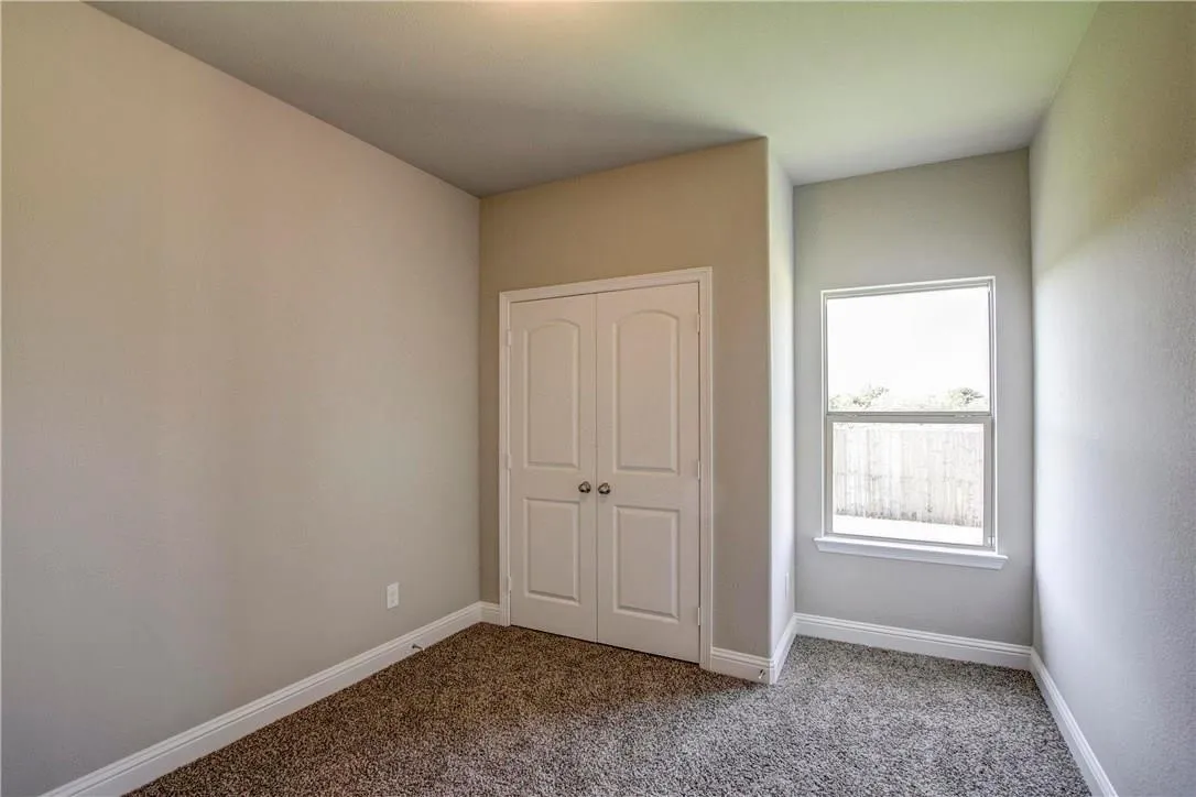 Duplex For Rent in Tarrant County , 416 Canvas Court, Crowley, Texas 76036, 2 Bedroom, 2 Bathroom, 2 Garage spaces, 1,066 Sqft, built in 2015, mls#21354917, Real Estate Agent in Crowley, Homes For Rent in Tarrant county, Homes For Rent in Crowley, Realtor in Crowley Texas, Real Estate Brokerage Independent Realty Texas, Luminita Cordes Realtor