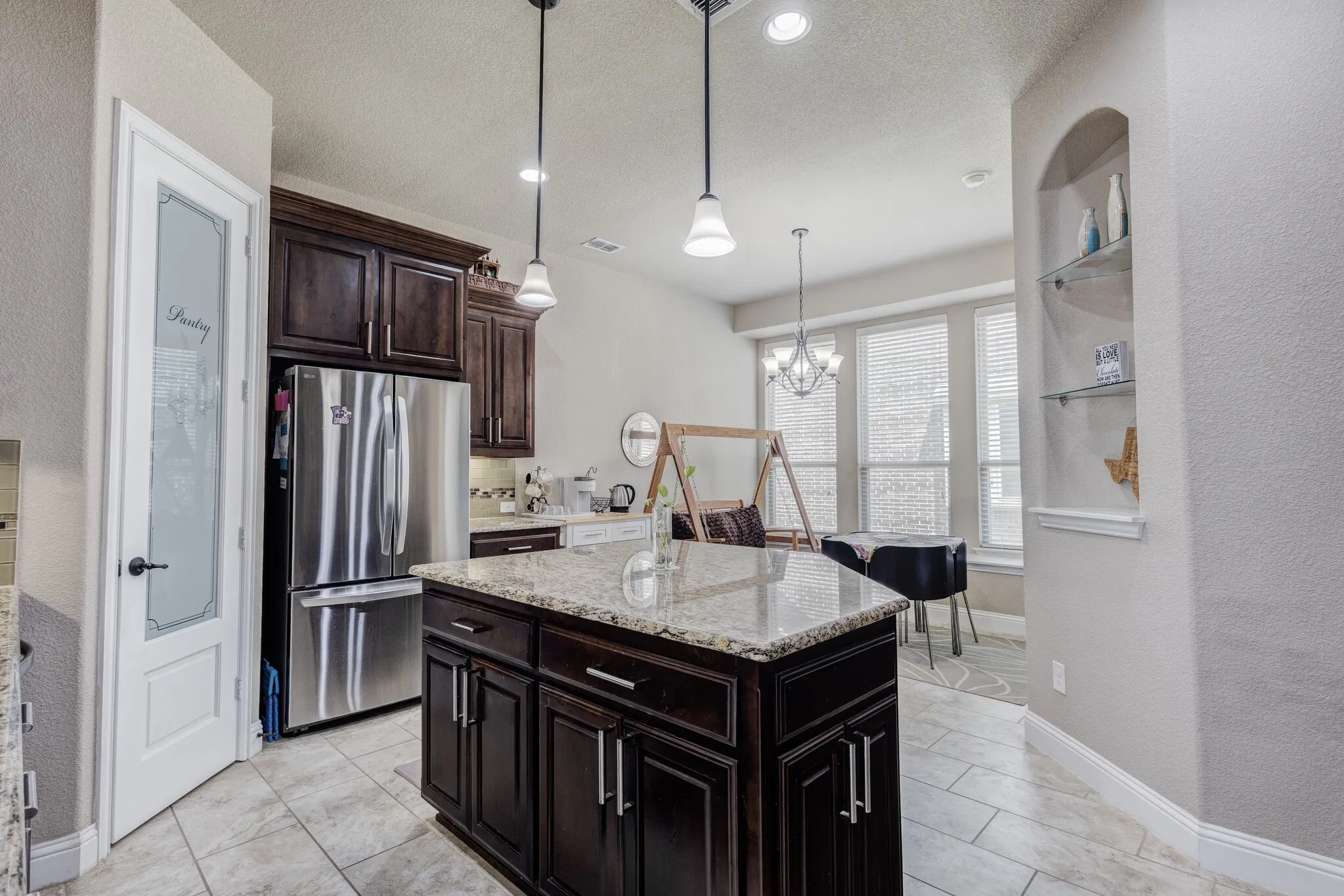 Single Family Residence For Rent in Collin County , 6441 Teabridge Drive, Plano, Texas 75074, 4 Bedroom, 3 Bathroom, 2 Garage spaces, 3,038 Sqft, built in 2016, mls#21354936, Real Estate Agent in Plano, Homes For Rent in Collin county, Homes For Rent in Plano, Realtor in Plano Texas, Real Estate Brokerage Independent Realty Texas, Luminita Cordes Realtor