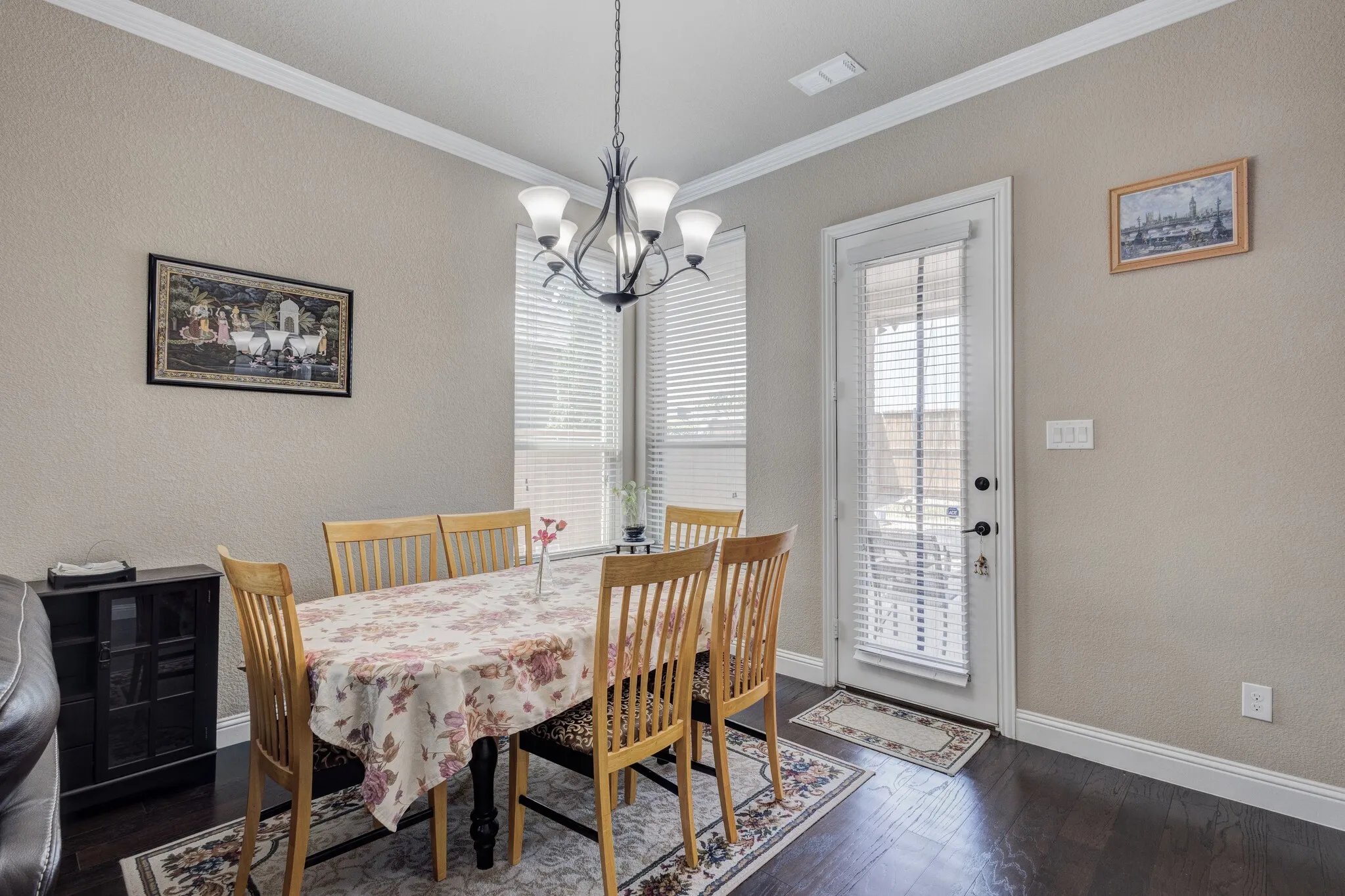 Single Family Residence For Rent in Collin County , 6441 Teabridge Drive, Plano, Texas 75074, 4 Bedroom, 3 Bathroom, 2 Garage spaces, 3,038 Sqft, built in 2016, mls#21354936, Real Estate Agent in Plano, Homes For Rent in Collin county, Homes For Rent in Plano, Realtor in Plano Texas, Real Estate Brokerage Independent Realty Texas, Luminita Cordes Realtor