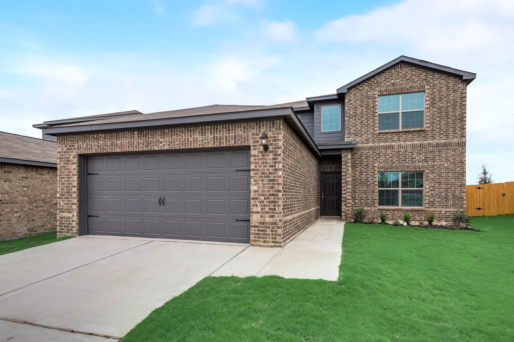 Single Family Residence For Rent in Dallas County , 644 aqueduct Drive, Seagoville, Texas 75159, 4 Bedroom, 3 Bathroom, 2 Garage spaces, 2,588 Sqft, built in 2021, mls#21354943, Real Estate Agent in Seagoville, Homes For Rent in Dallas county, Homes For Rent in Seagoville, Realtor in Seagoville Texas, Real Estate Brokerage Independent Realty Texas, Luminita Cordes Realtor