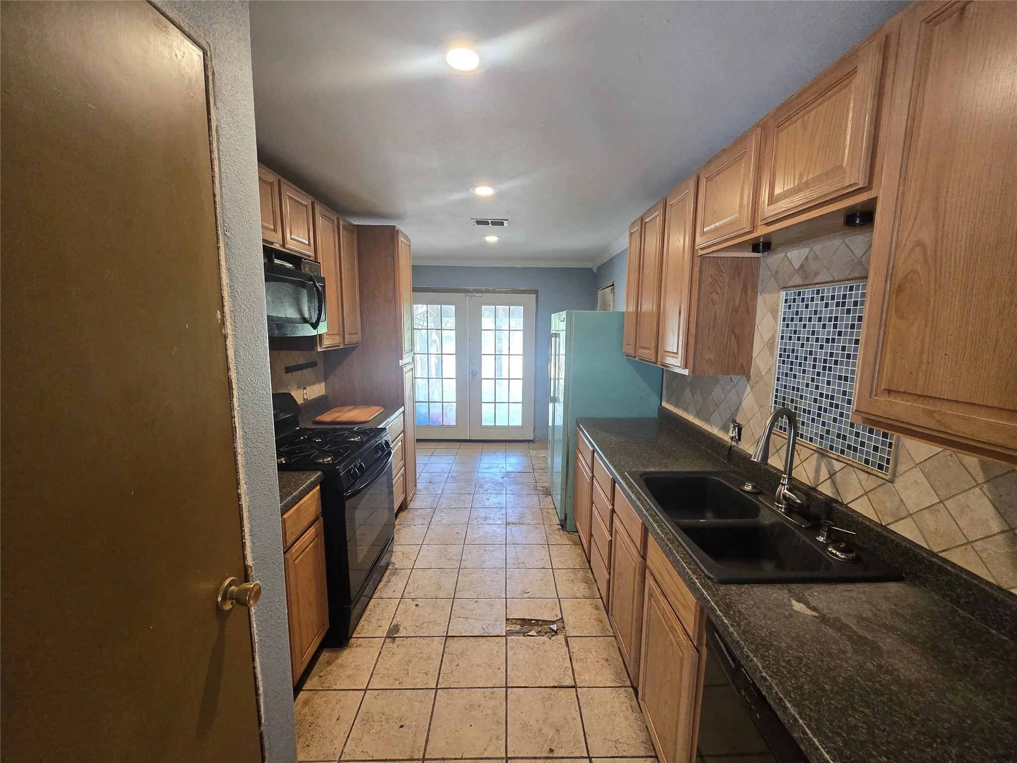 Single Family Residence For Sale in Taylor County , 1366 Peach Street, Abilene, Texas 79602, 3 Bedroom, 1 Bathroom, 1 Garage spaces, 1,094 Sqft, built in 1951, mls#21354947, Real Estate Agent in Abilene, Homes For Sale in Taylor county, Homes For Sale in Abilene, Realtor in Abilene Texas, Real Estate Brokerage Independent Realty Texas, Luminita Cordes Realtor
