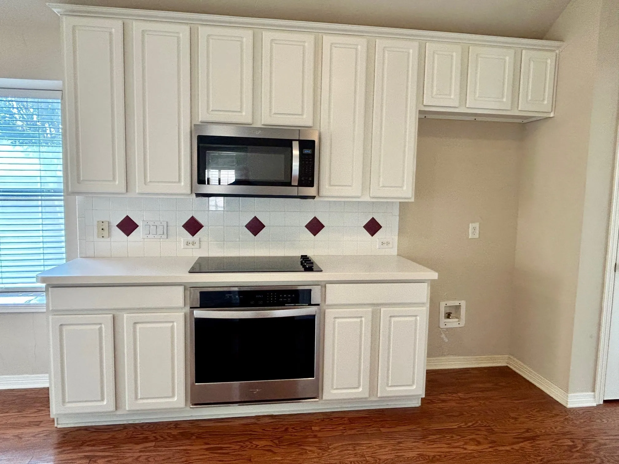Single Family Residence For Sale in Denton County , 409 Crestview Point Drive, Lewisville, Texas 75067, 4 Bedroom, 2 Bathroom, 2 Garage spaces, 2,113 Sqft, built in 1997, mls#21354728, Real Estate Agent in Lewisville, Homes For Sale in Denton county, Homes For Sale in Lewisville, Realtor in Lewisville Texas, Real Estate Brokerage Independent Realty Texas, Luminita Cordes Realtor