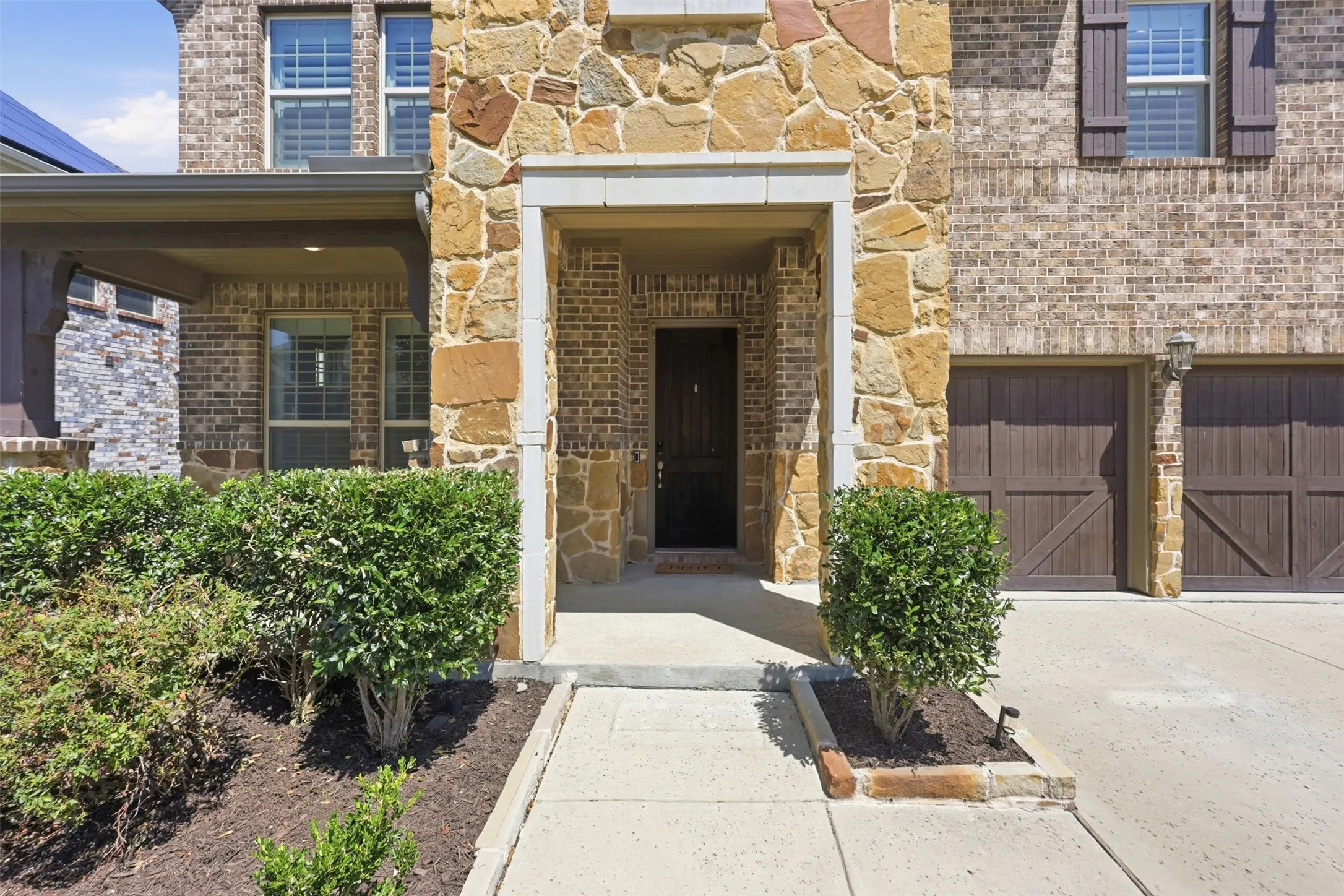 Single Family Residence For Sale in Collin County , 2370 Canary Grass Lane, Prosper, Texas 75078, 4 Bedroom, 4 Bathroom, 2 Garage spaces, 2,870 Sqft, built in 2019, mls#21354785, Real Estate Agent in Prosper, Homes For Sale in Collin county, Homes For Sale in Prosper, Realtor in Prosper Texas, Real Estate Brokerage Independent Realty Texas, Luminita Cordes Realtor