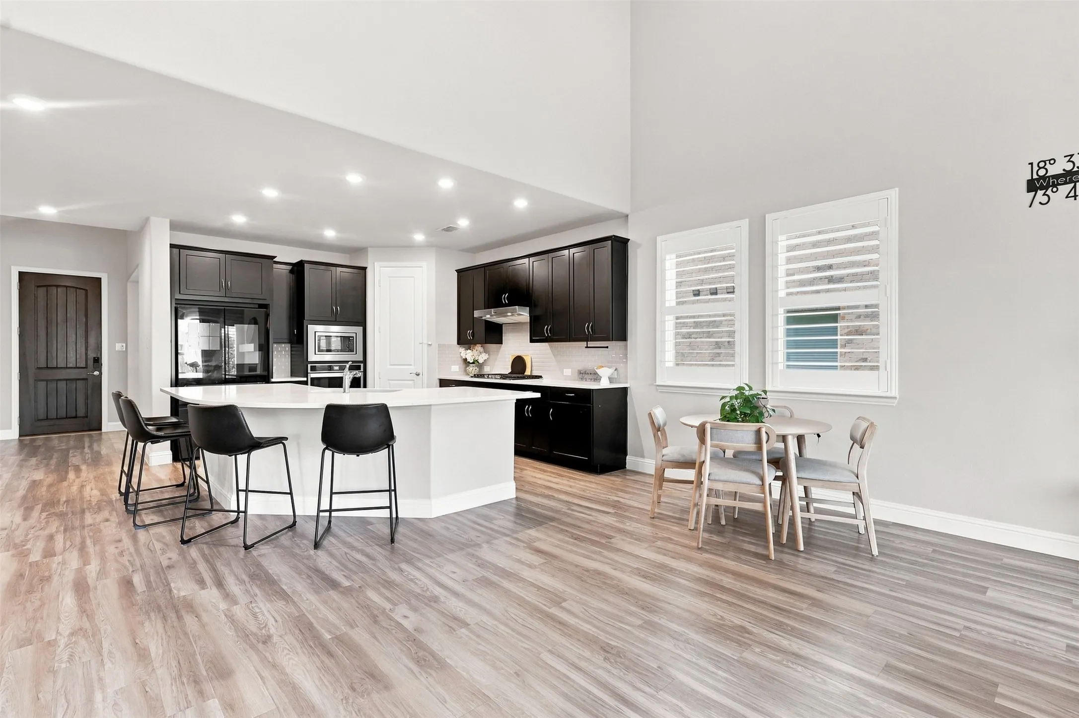Single Family Residence For Sale in Collin County , 2370 Canary Grass Lane, Prosper, Texas 75078, 4 Bedroom, 4 Bathroom, 2 Garage spaces, 2,870 Sqft, built in 2019, mls#21354785, Real Estate Agent in Prosper, Homes For Sale in Collin county, Homes For Sale in Prosper, Realtor in Prosper Texas, Real Estate Brokerage Independent Realty Texas, Luminita Cordes Realtor