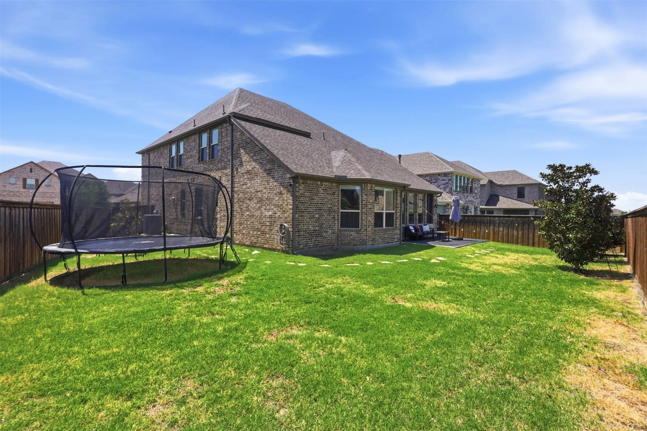 Single Family Residence For Sale in Collin County , 2370 Canary Grass Lane, Prosper, Texas 75078, 4 Bedroom, 4 Bathroom, 2 Garage spaces, 2,870 Sqft, built in 2019, mls#21354785, Real Estate Agent in Prosper, Homes For Sale in Collin county, Homes For Sale in Prosper, Realtor in Prosper Texas, Real Estate Brokerage Independent Realty Texas, Luminita Cordes Realtor