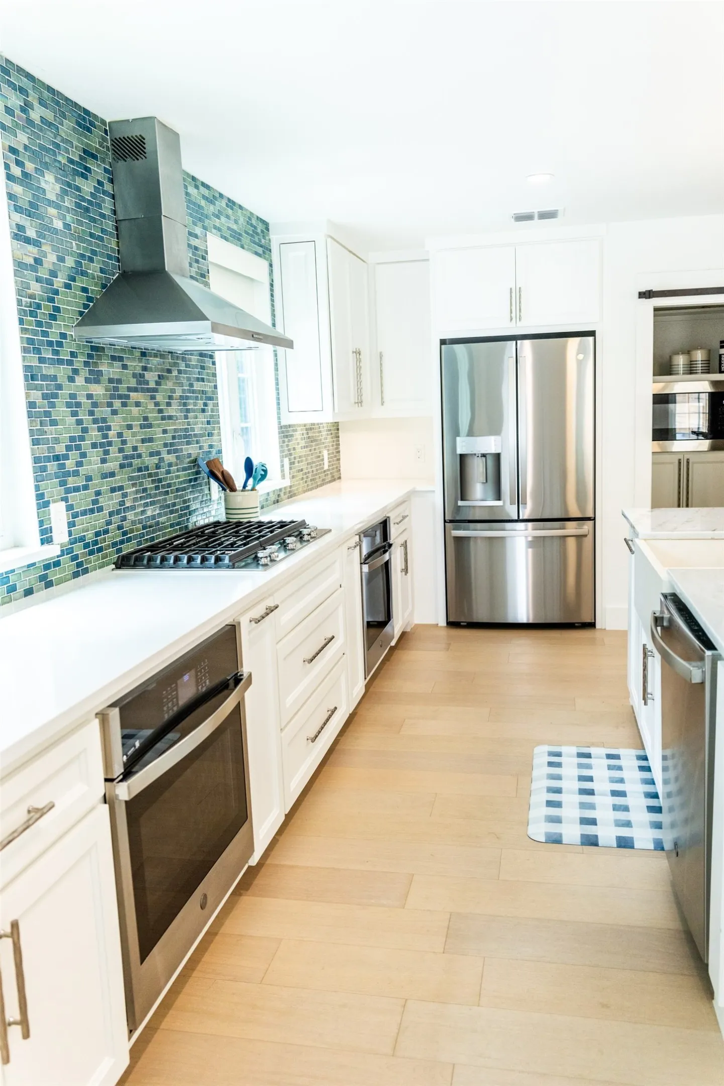 Single Family Residence For Rent in Tarrant County , 1223 Ridgewood Circle, Southlake, Texas 76092, 4 Bedroom, 4 Bathroom, 2 Garage spaces, 3,200 Sqft, built in 2023, mls#21355002, Real Estate Agent in Southlake, Homes For Rent in Tarrant county, Homes For Rent in Southlake, Realtor in Southlake Texas, Real Estate Brokerage Independent Realty Texas, Luminita Cordes Realtor