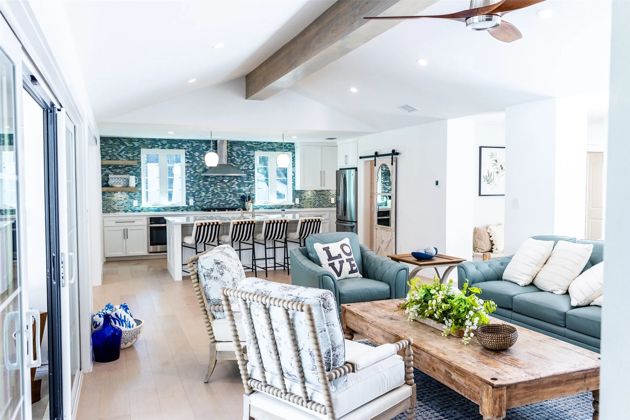Single Family Residence For Rent in Tarrant County , 1223 Ridgewood Circle, Southlake, Texas 76092, 4 Bedroom, 4 Bathroom, 2 Garage spaces, 3,200 Sqft, built in 2023, mls#21355002, Real Estate Agent in Southlake, Homes For Rent in Tarrant county, Homes For Rent in Southlake, Realtor in Southlake Texas, Real Estate Brokerage Independent Realty Texas, Luminita Cordes Realtor