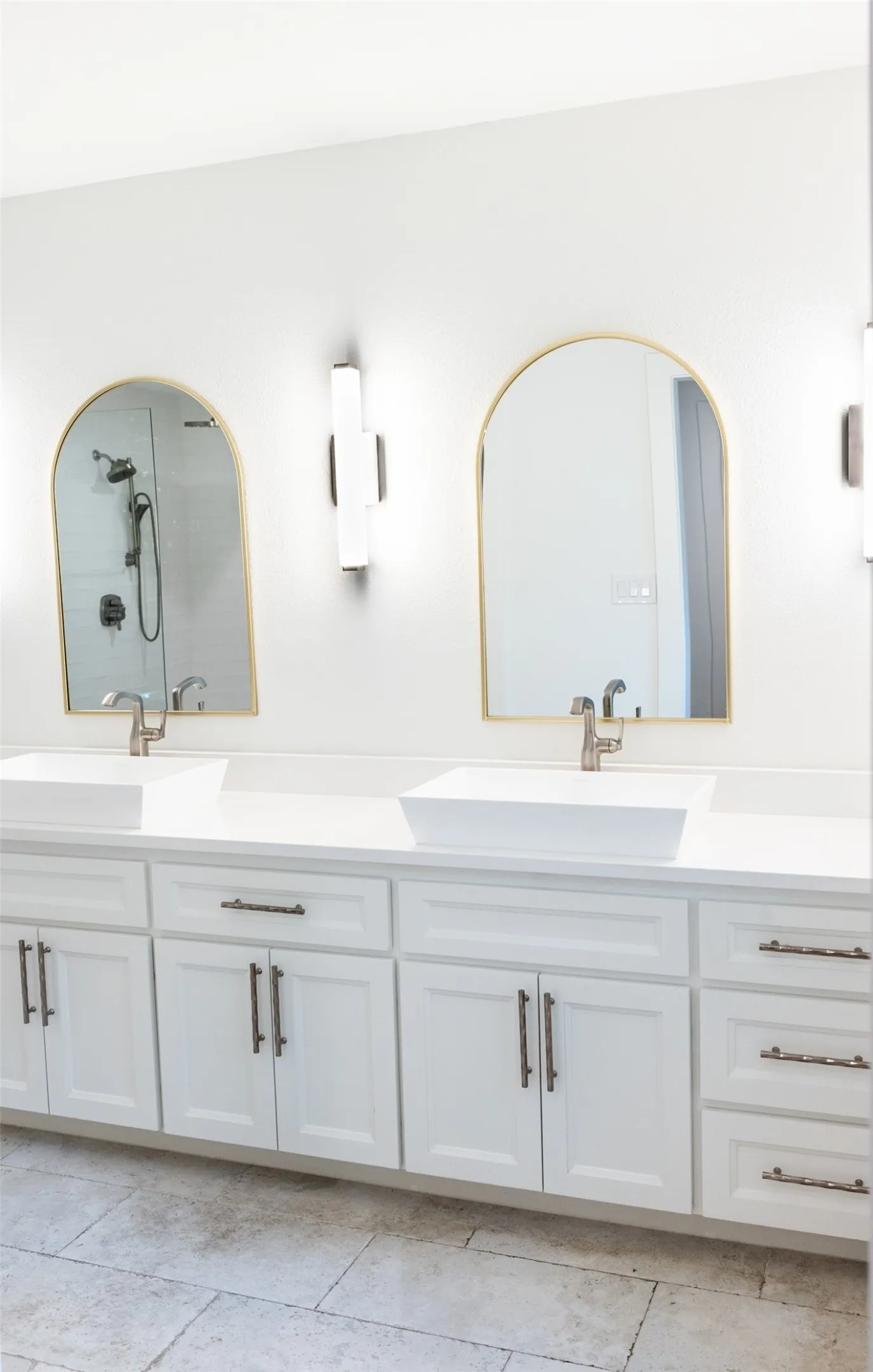 Single Family Residence For Rent in Tarrant County , 1223 Ridgewood Circle, Southlake, Texas 76092, 4 Bedroom, 4 Bathroom, 2 Garage spaces, 3,200 Sqft, built in 2023, mls#21355002, Real Estate Agent in Southlake, Homes For Rent in Tarrant county, Homes For Rent in Southlake, Realtor in Southlake Texas, Real Estate Brokerage Independent Realty Texas, Luminita Cordes Realtor