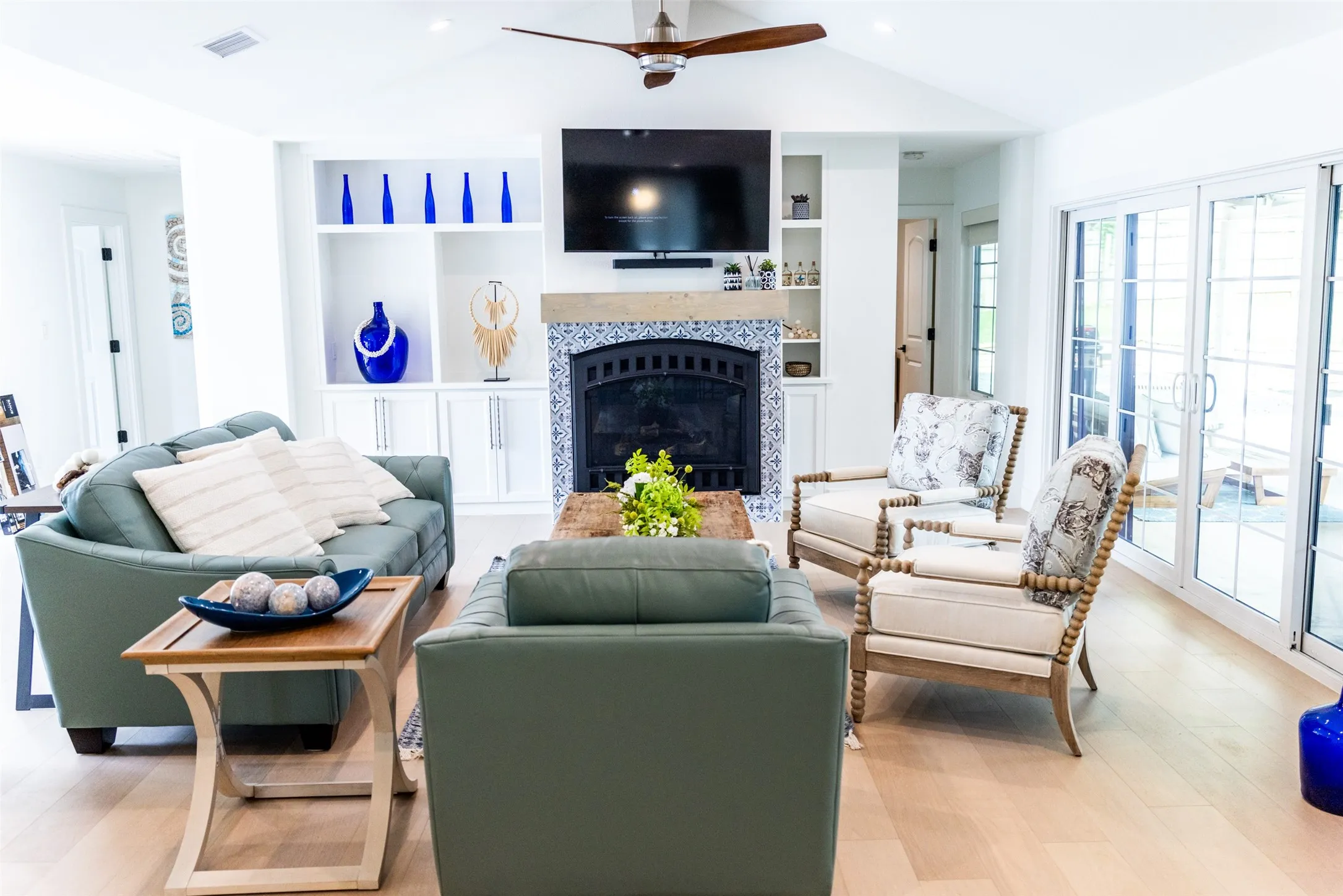 Single Family Residence For Rent in Tarrant County , 1223 Ridgewood Circle, Southlake, Texas 76092, 4 Bedroom, 4 Bathroom, 2 Garage spaces, 3,200 Sqft, built in 2023, mls#21355002, Real Estate Agent in Southlake, Homes For Rent in Tarrant county, Homes For Rent in Southlake, Realtor in Southlake Texas, Real Estate Brokerage Independent Realty Texas, Luminita Cordes Realtor